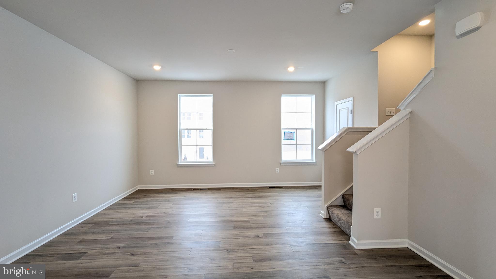 WILLOW GLEN - Residential Lease