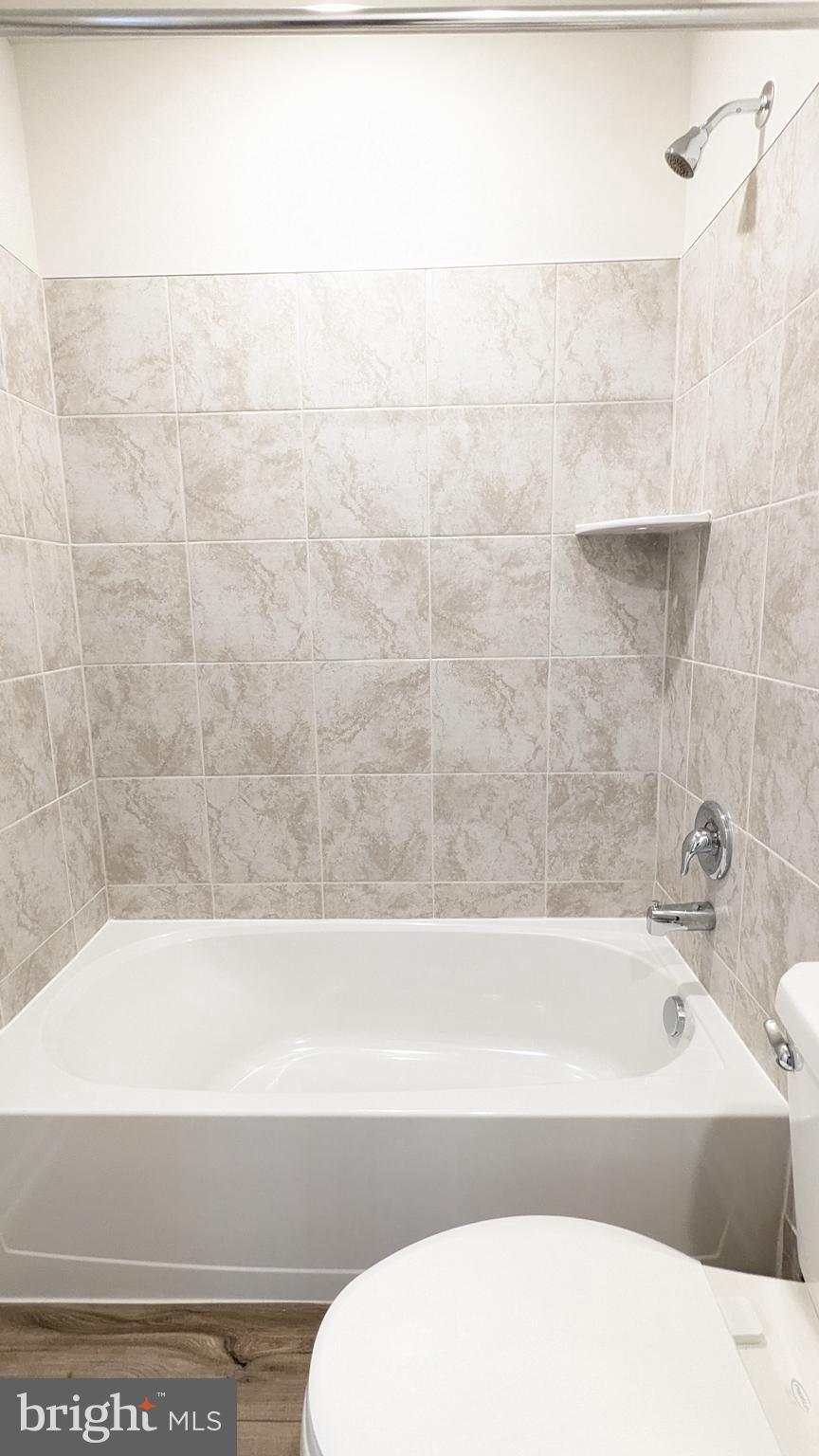 WILLOW GLEN - Residential Lease