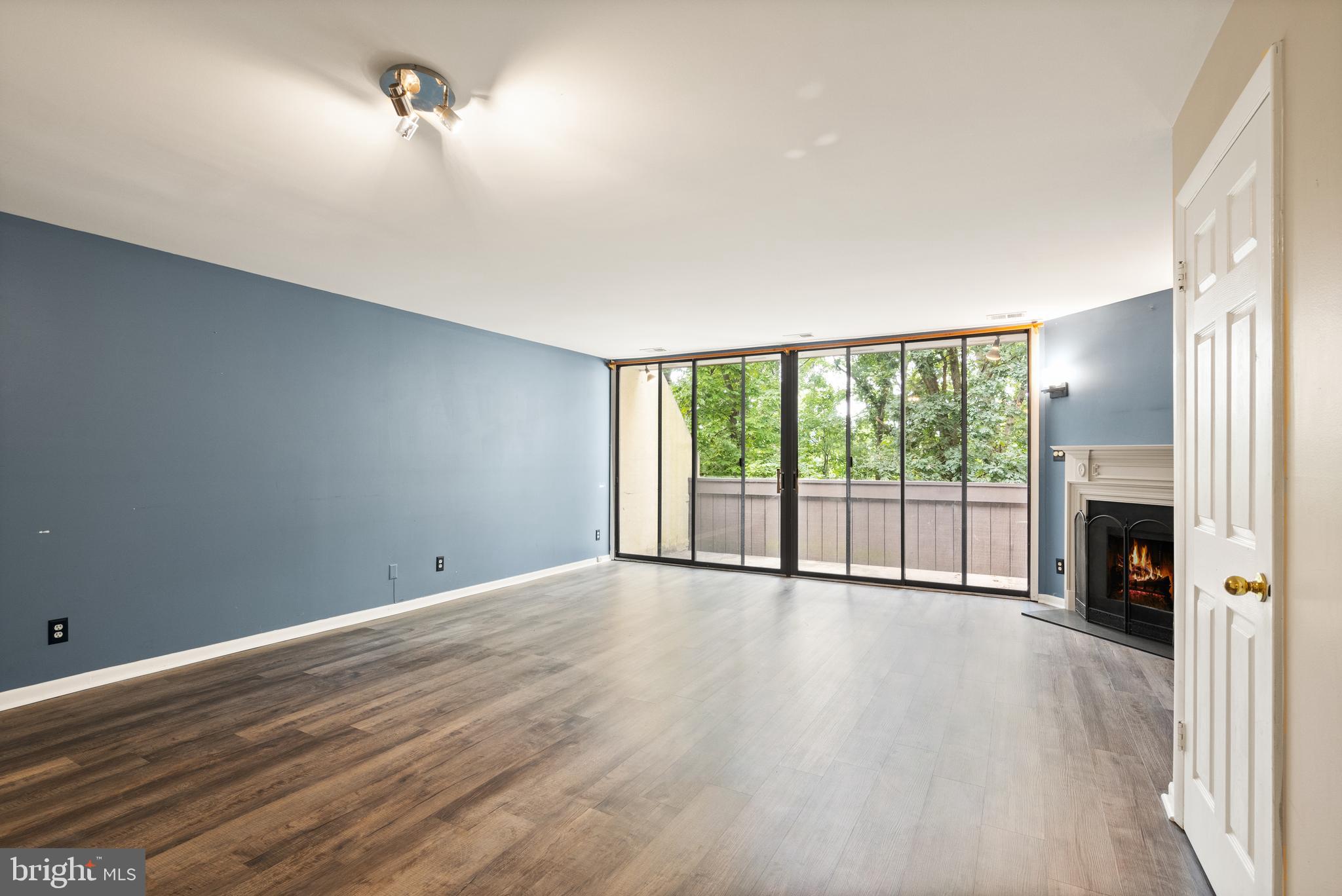 CONCORD MEWS - Residential