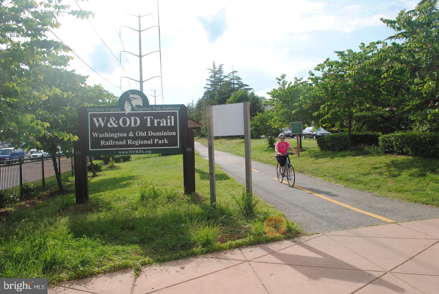 CONCORD MEWS - Residential