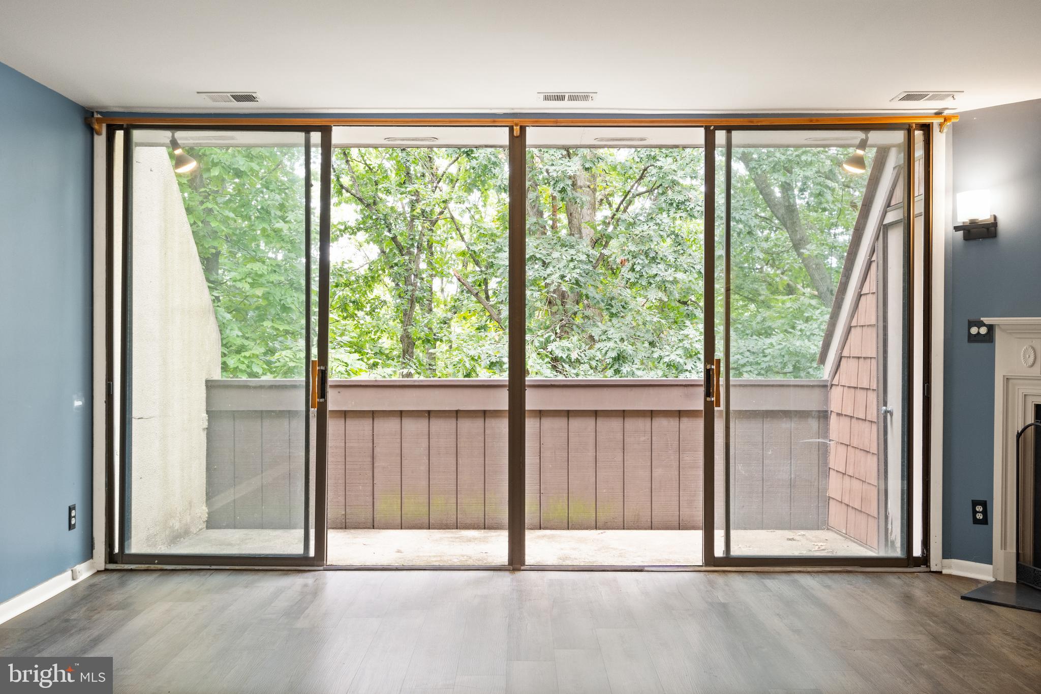 CONCORD MEWS - Residential