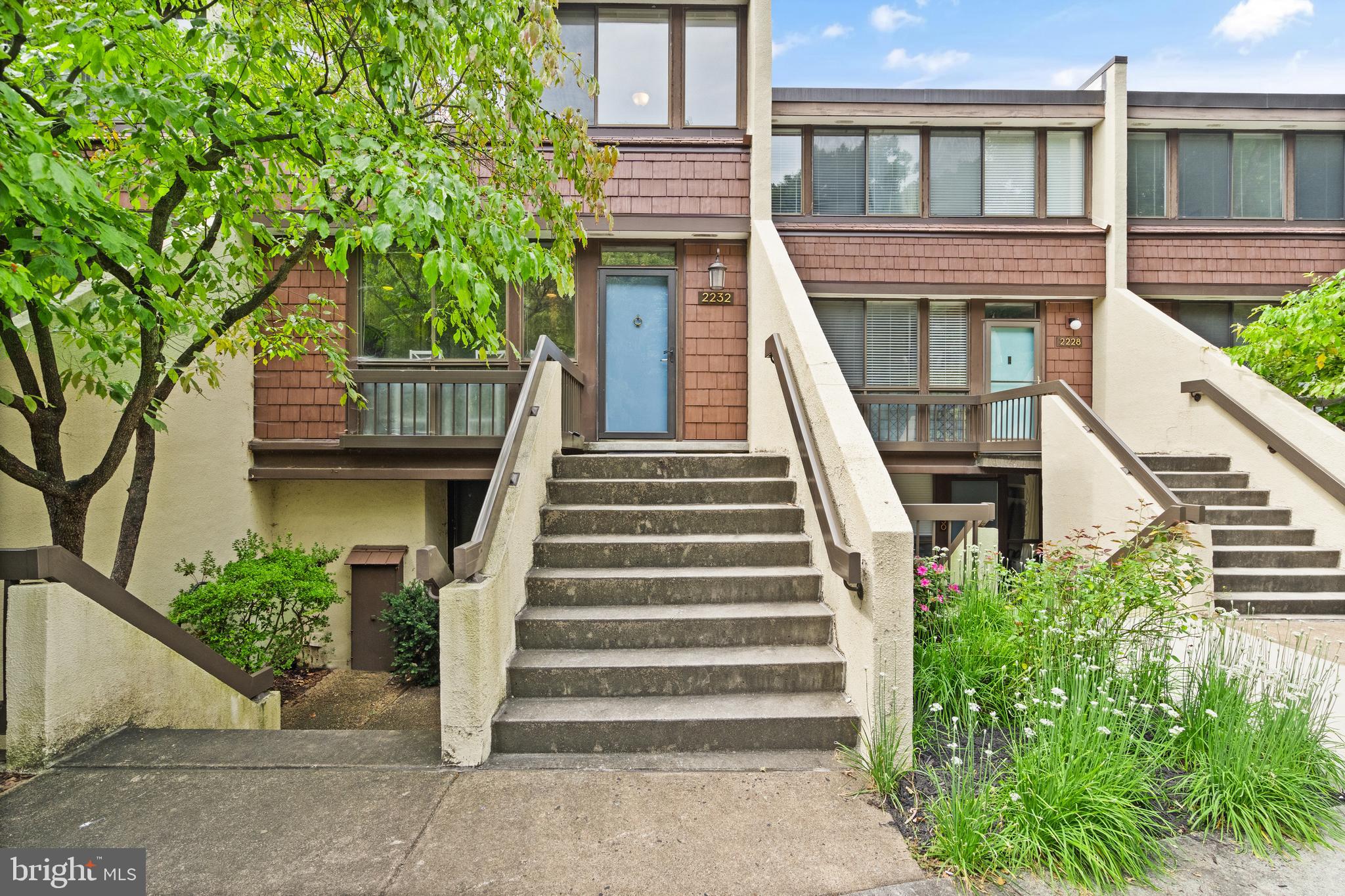 CONCORD MEWS - Residential