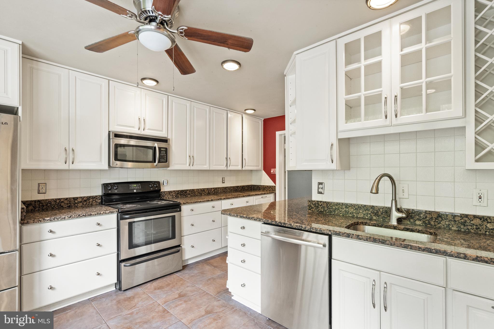 CONCORD MEWS - Residential