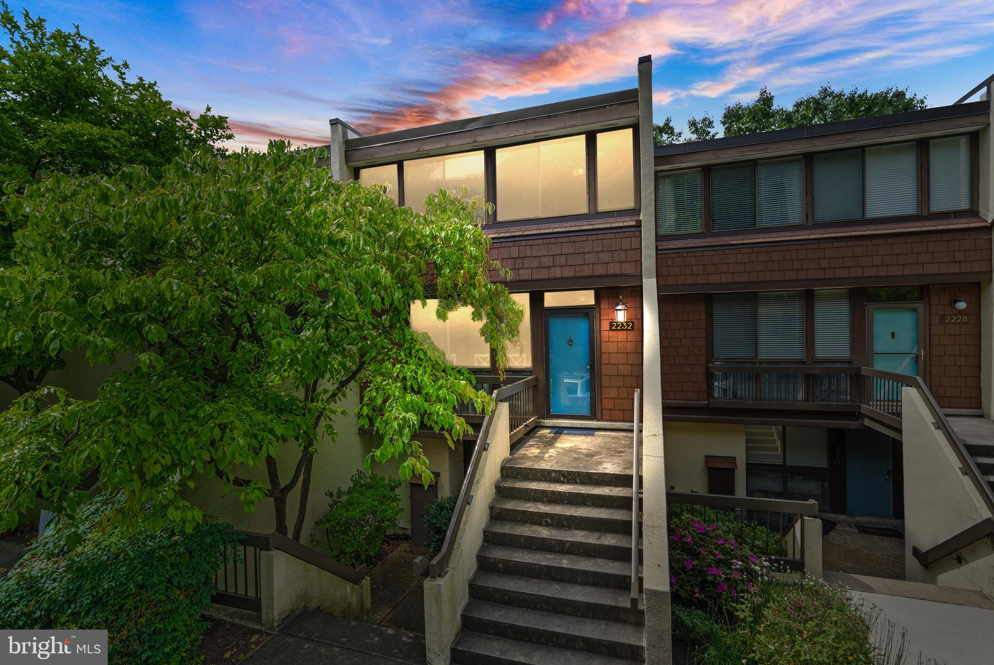 CONCORD MEWS - Residential