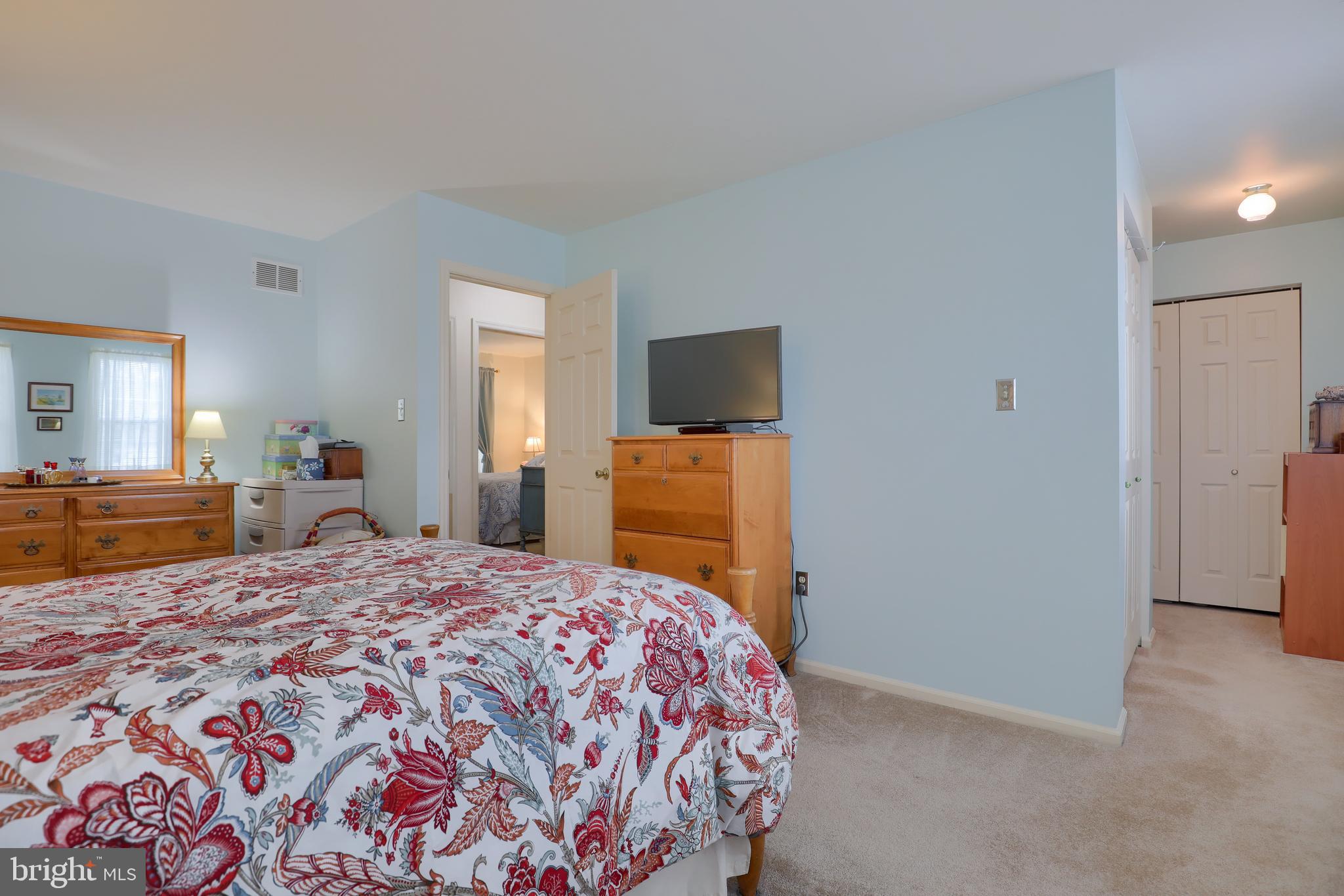 TREETOPS - Residential