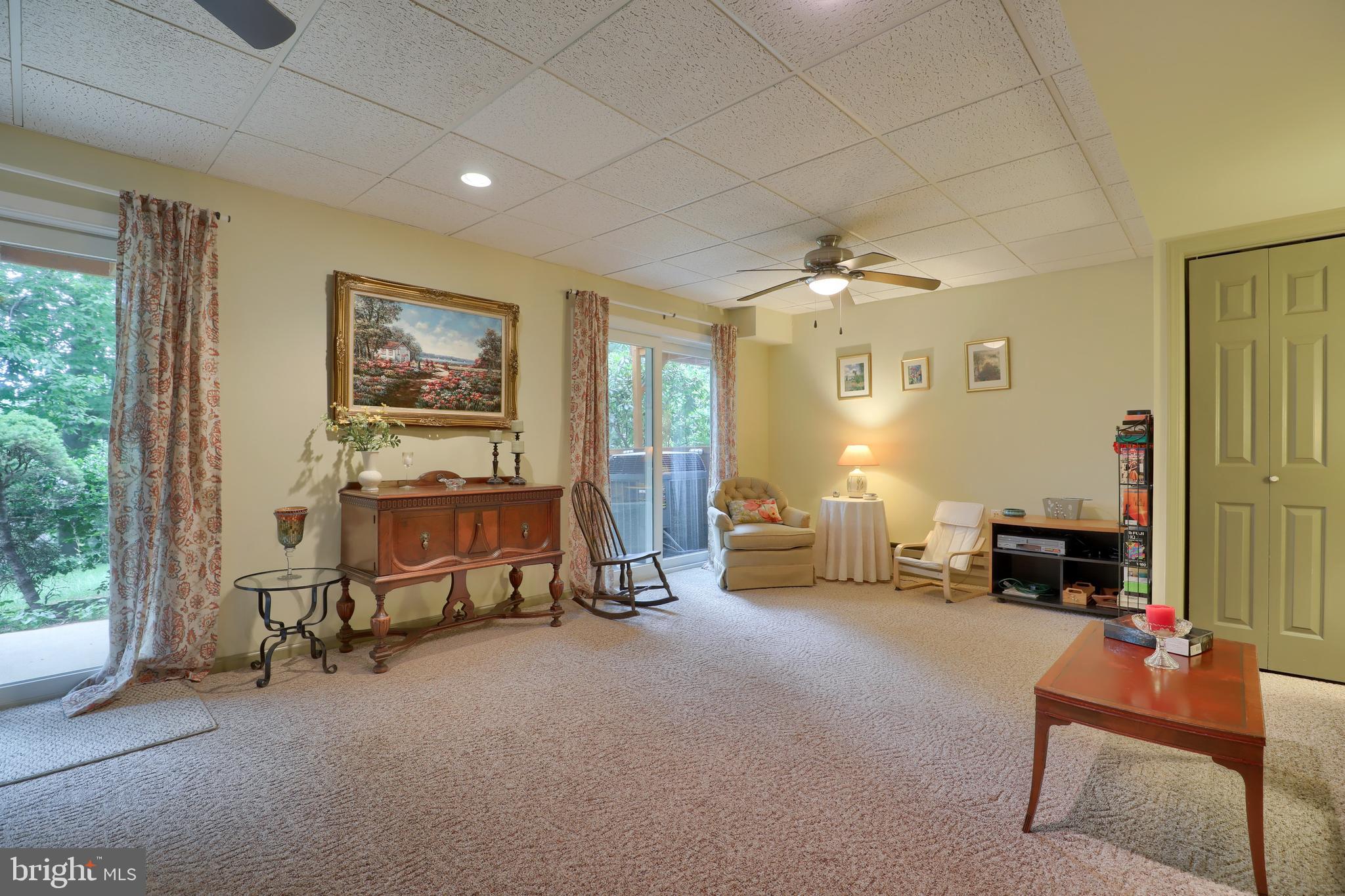 TREETOPS - Residential