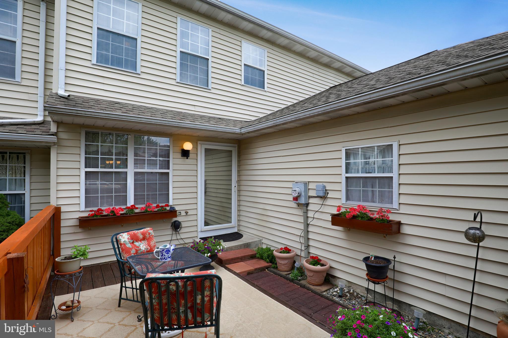 TREETOPS - Residential