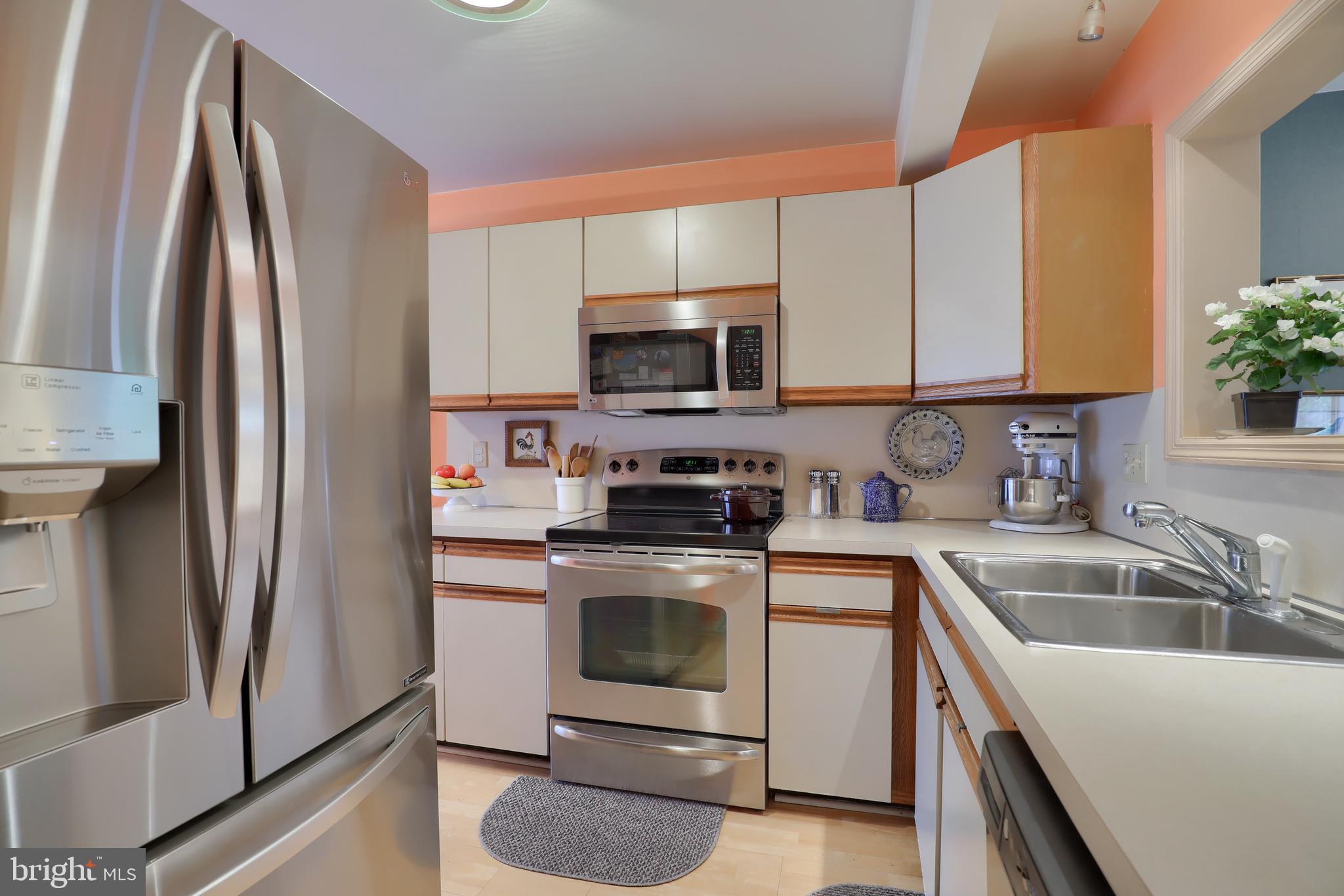 TREETOPS - Residential