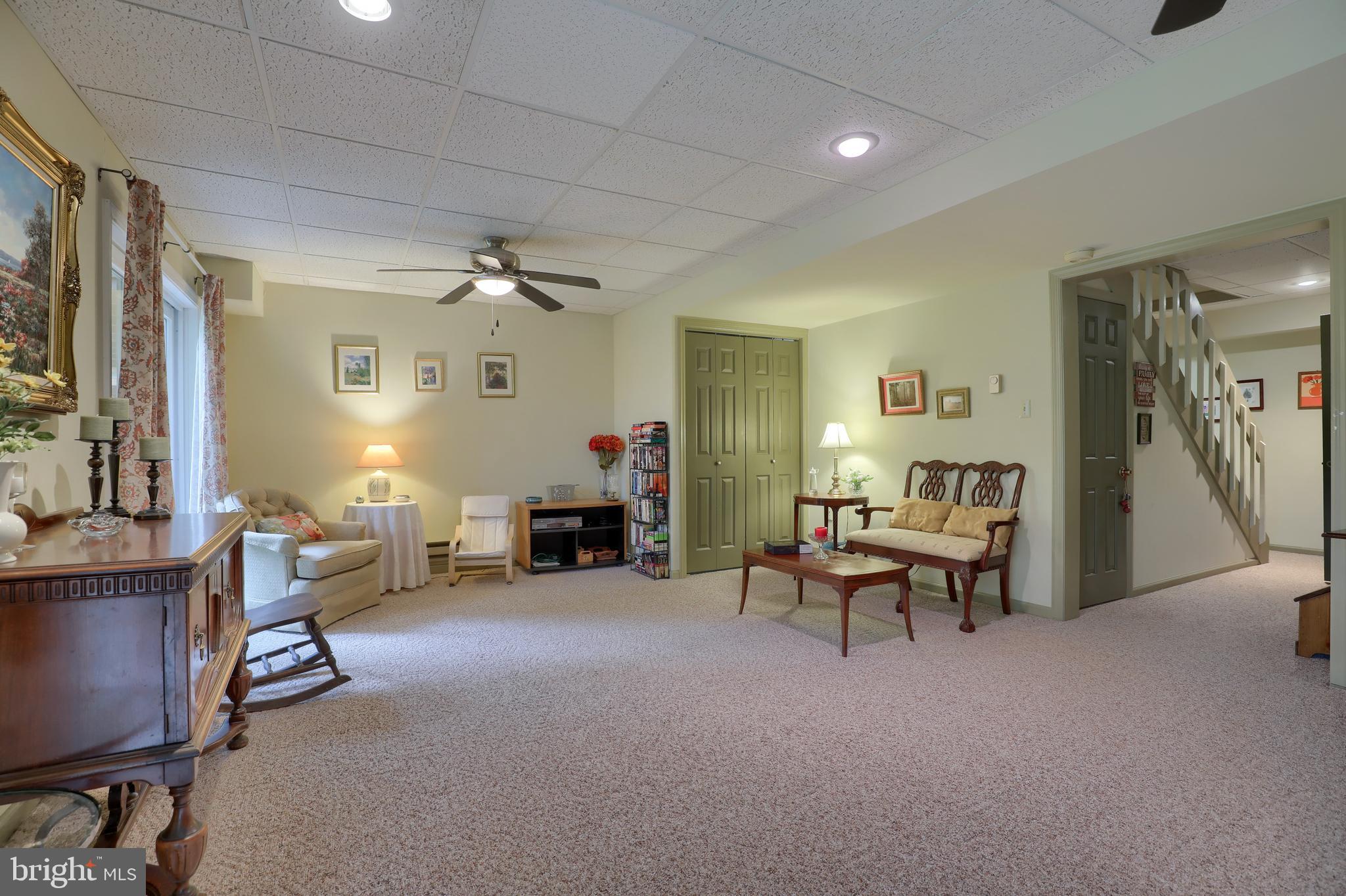 TREETOPS - Residential