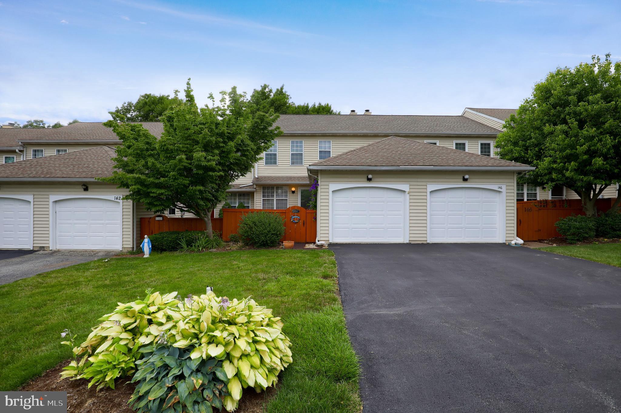 TREETOPS - Residential