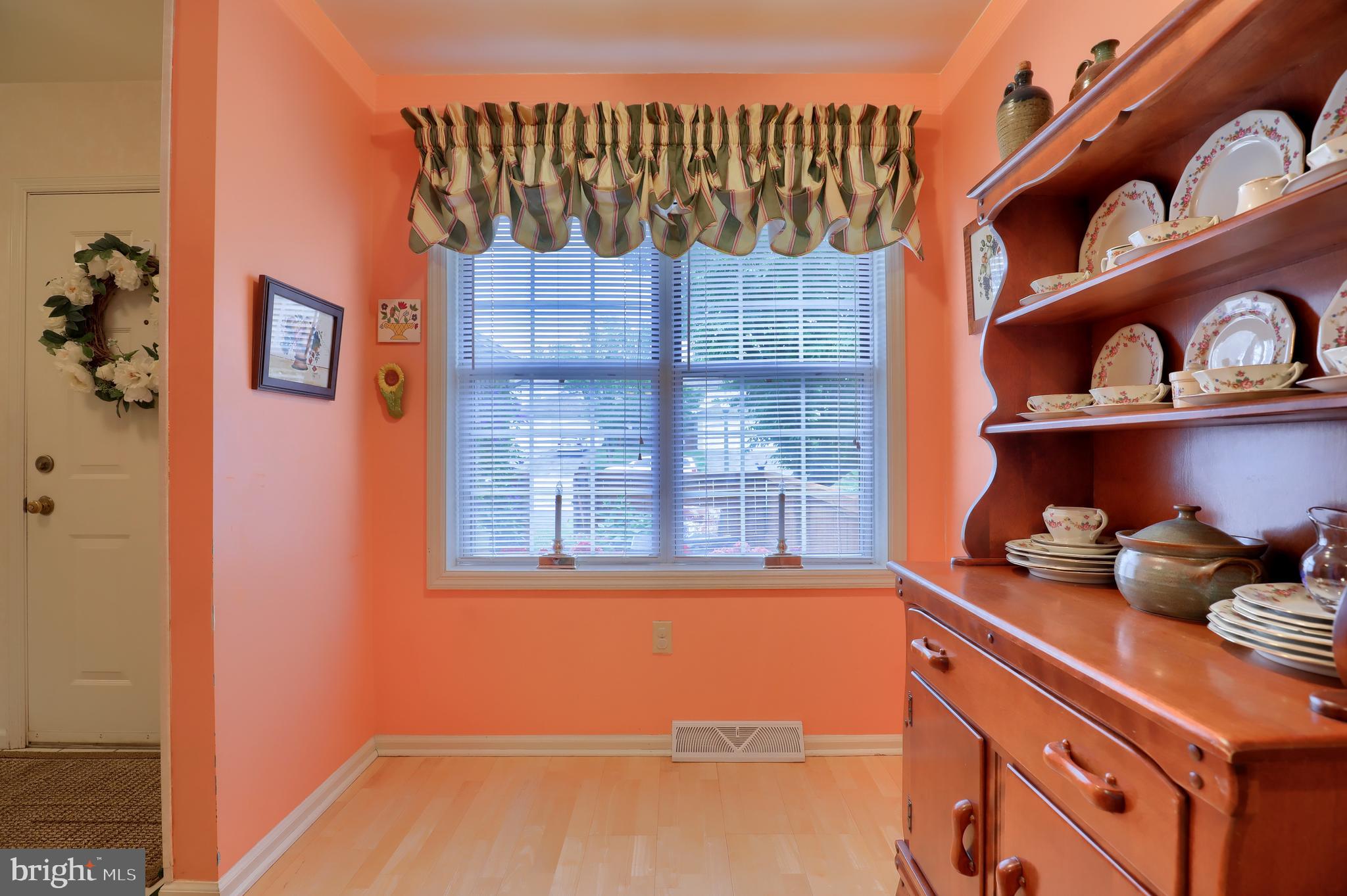 TREETOPS - Residential