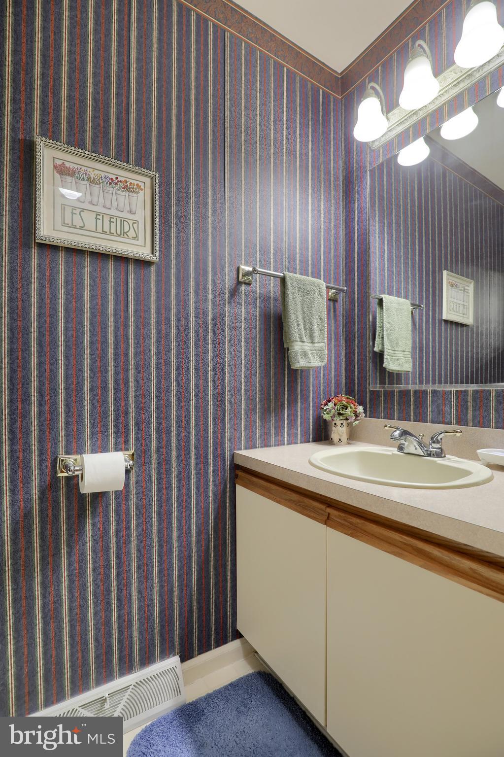 TREETOPS - Residential