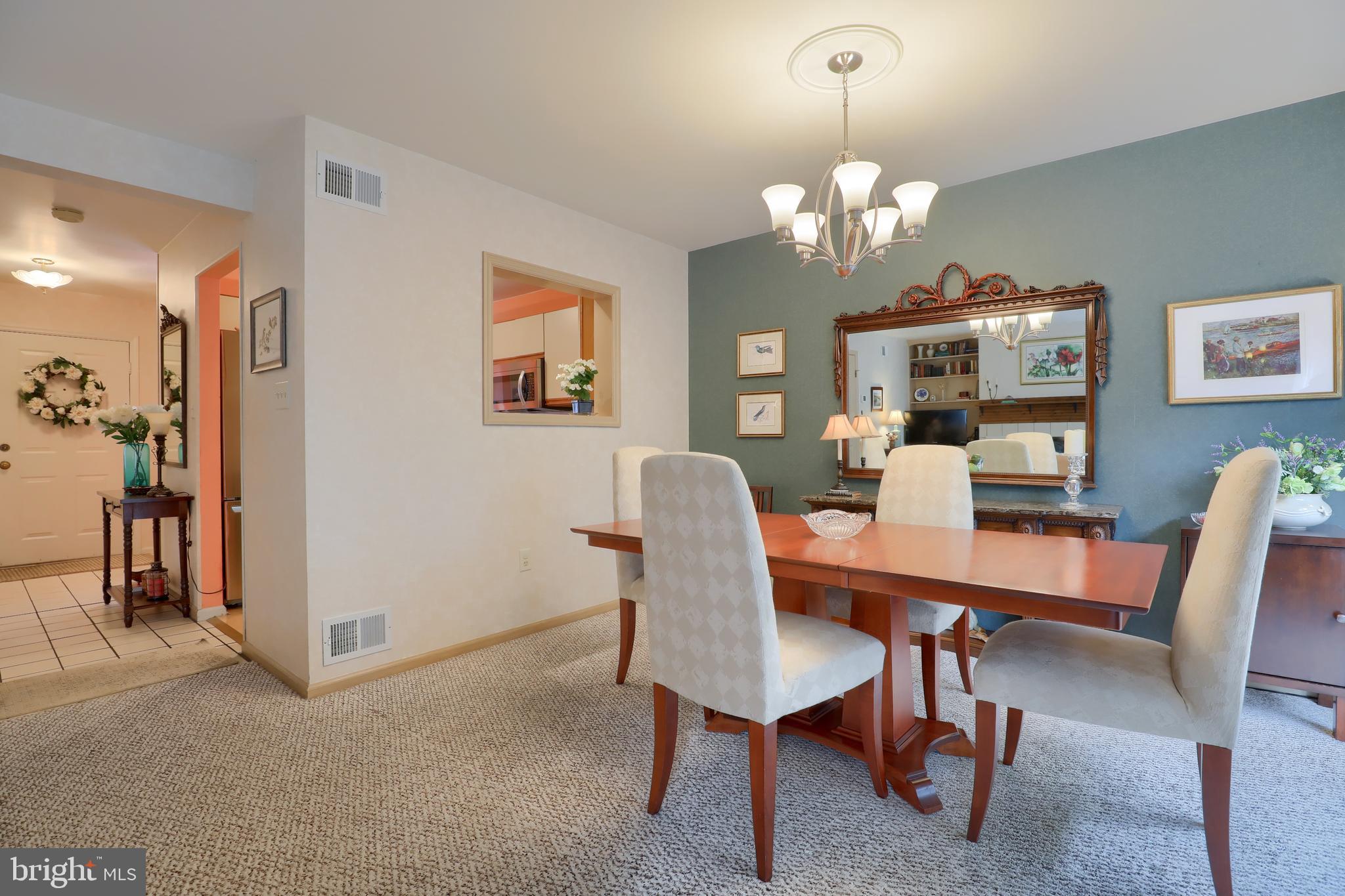 TREETOPS - Residential