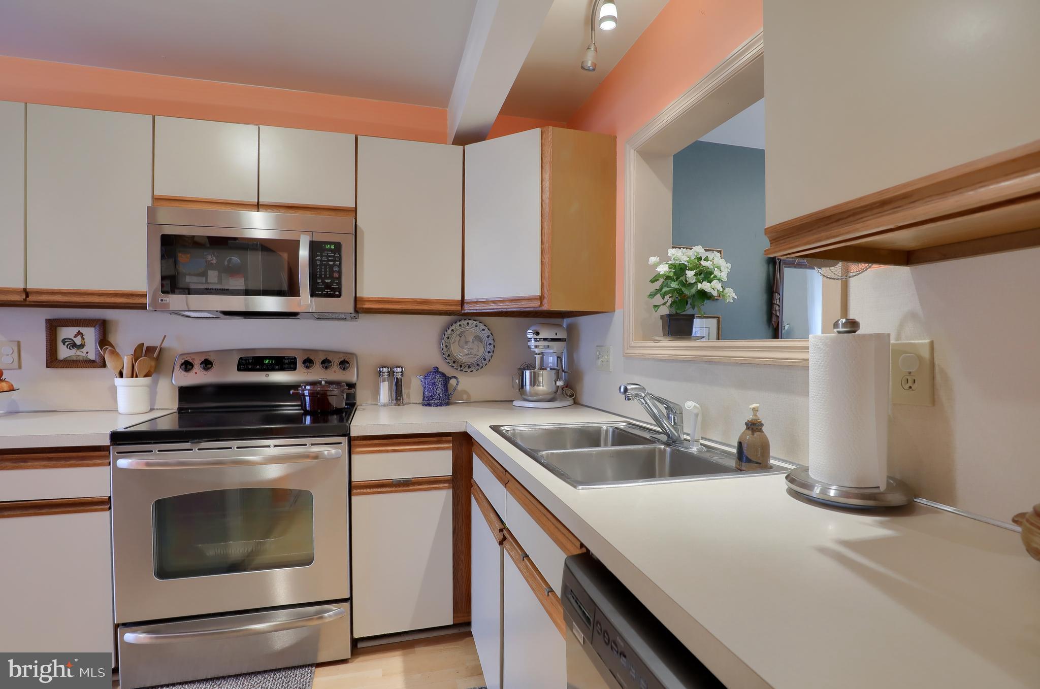 TREETOPS - Residential