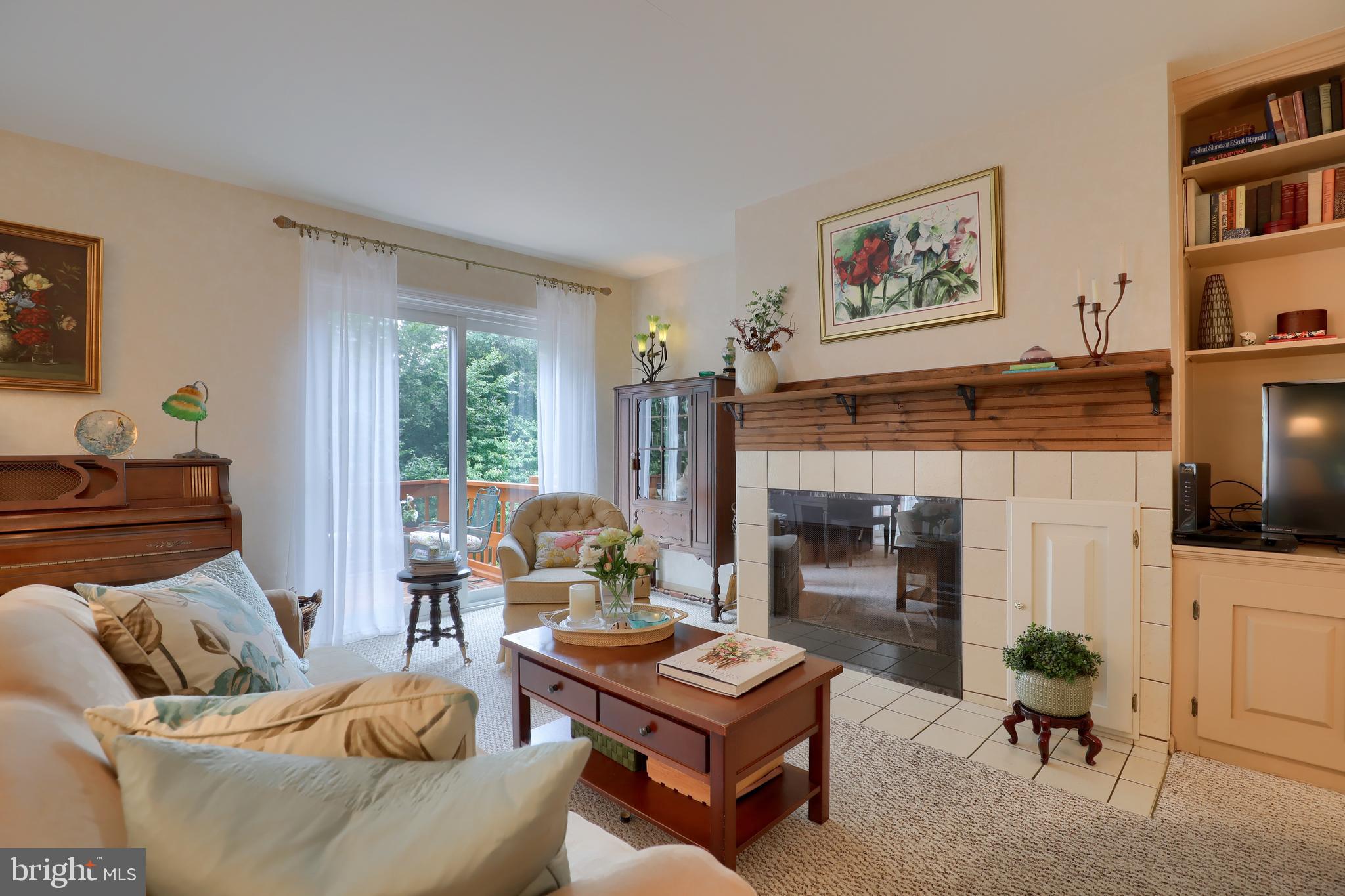 TREETOPS - Residential