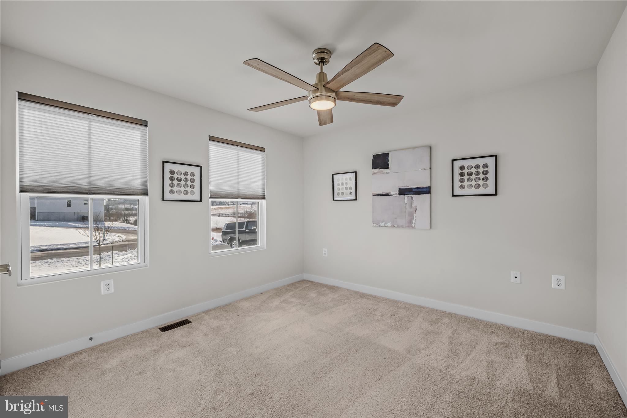 ARCADIA NORTH - Residential