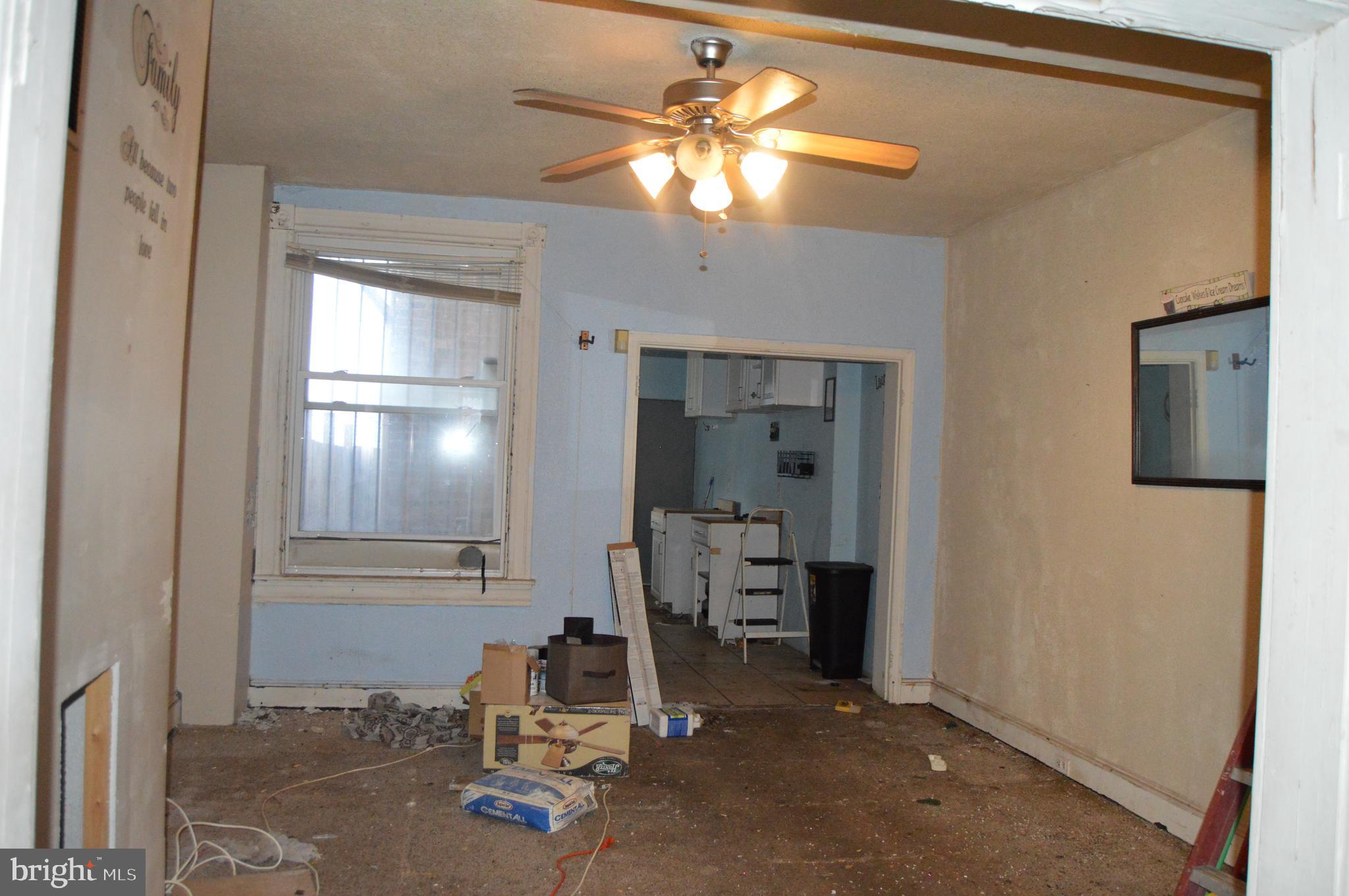 HIGHLANDTOWN - Residential