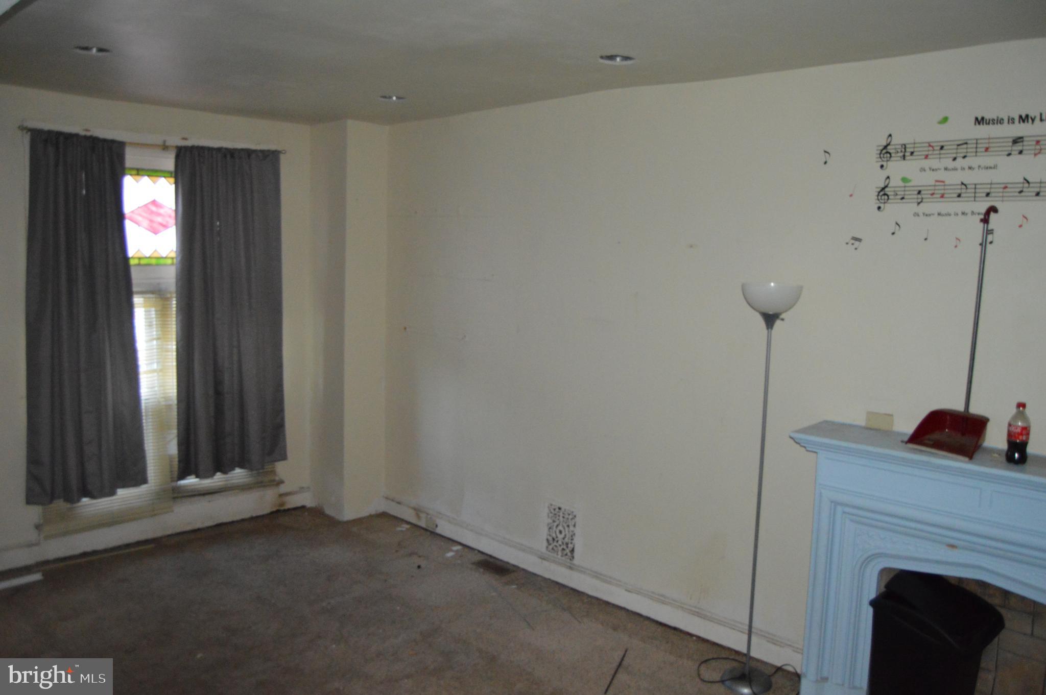 HIGHLANDTOWN - Residential