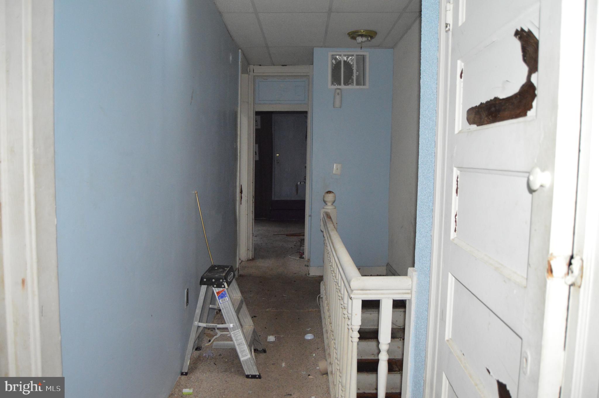 HIGHLANDTOWN - Residential