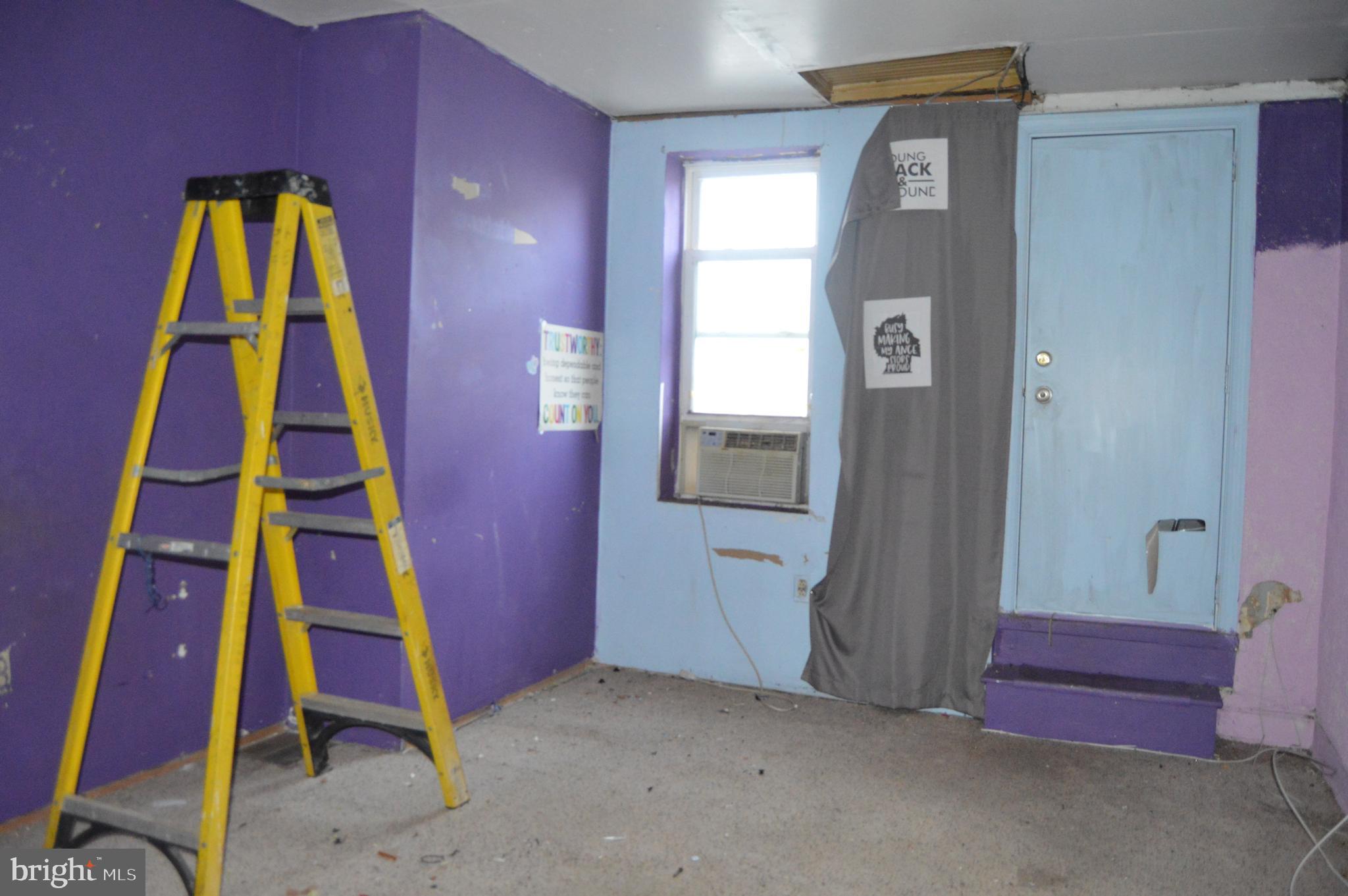 HIGHLANDTOWN - Residential