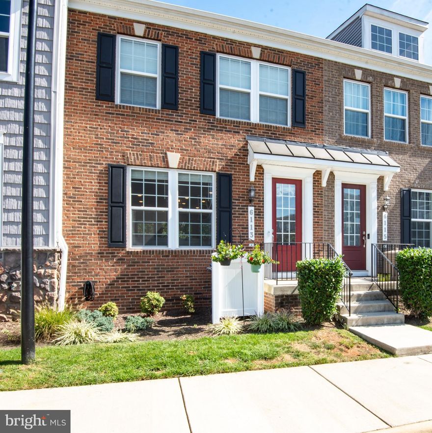 *** Open House Sunday Nov 16 1-3PM *** Immaculate & Move-In Ready Townhome-Style Condo! Experience the perfect blend of low-maintenance living, modern luxury, and serene views of mature trees in this rarely available 4BR/3.5BA home offering approximately 2,400 sq ft of comfort and style. The open-concept design showcases modern finishes, custom built-ins, and gorgeous LVP flooring throughout all three levels. A stylish, sun-filled kitchen features white cabinetry, sleek countertops, stainless steel appliances, and opens seamlessly into a spacious family room. Enjoy casual meals in the bright breakfast area with access to your private deck overlooking the trees. Upstairs, discover an elegant primary suite, two additional bedrooms, and a convenient laundry area. The fully finished walkout basement includes a fourth bedroom, full bath, and flexible space ideal for a home gym, office, or craft room—plus access to a custom stamped-concrete patio perfect for relaxation or entertaining. All this in a prime Haymarket location—just minutes to Downtown Haymarket, Rt. 15, I-66, shopping, dining, a hospital, and commuter lots. Luxury, convenience, and comfort—all in one beautiful home!