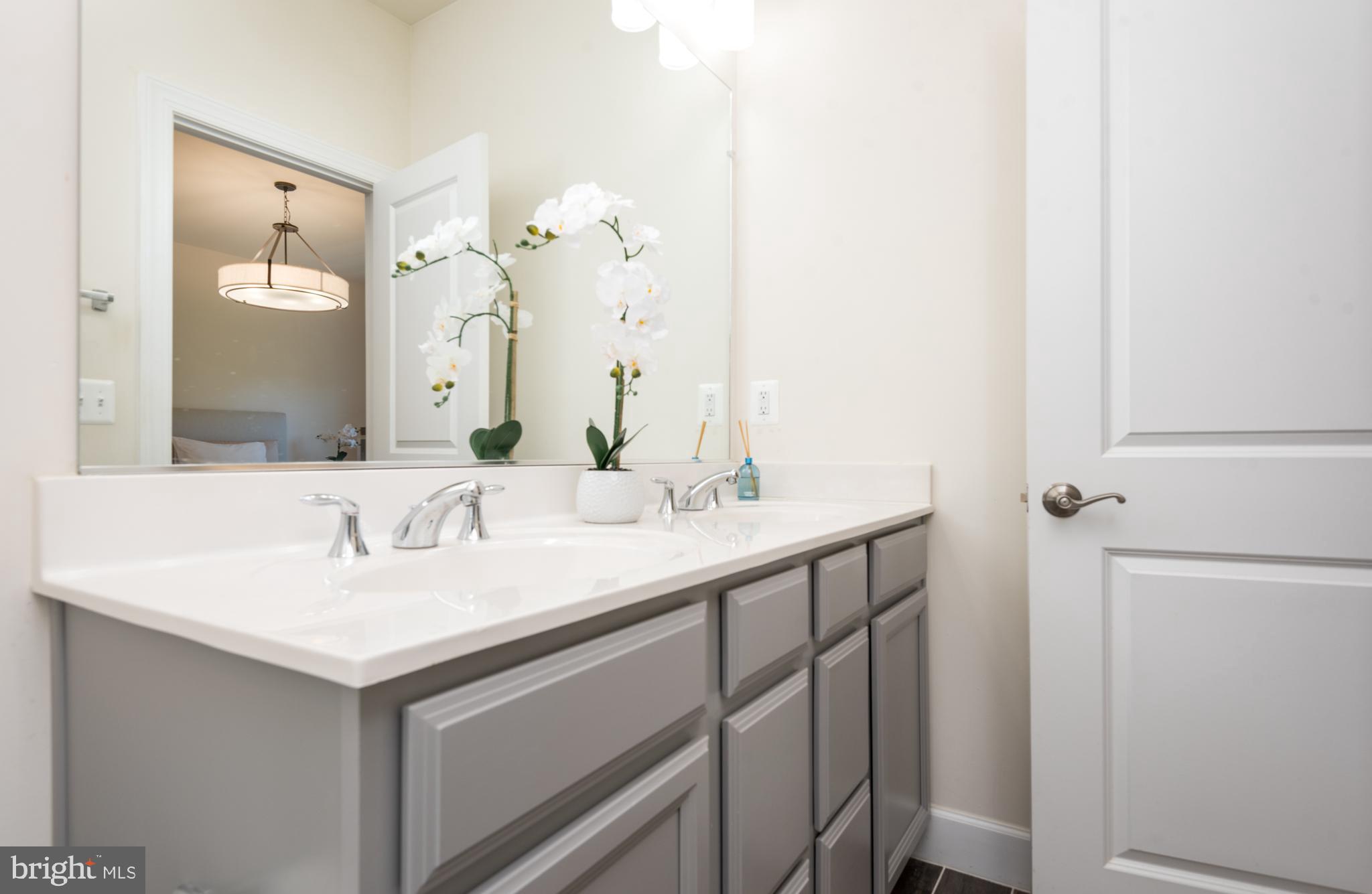 HAYMARKET CROSSING - Residential