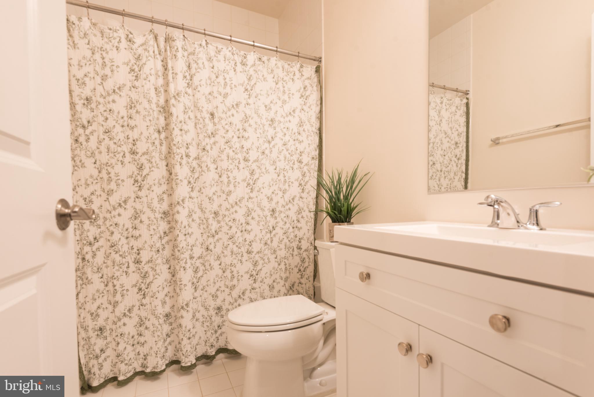 HAYMARKET CROSSING - Residential