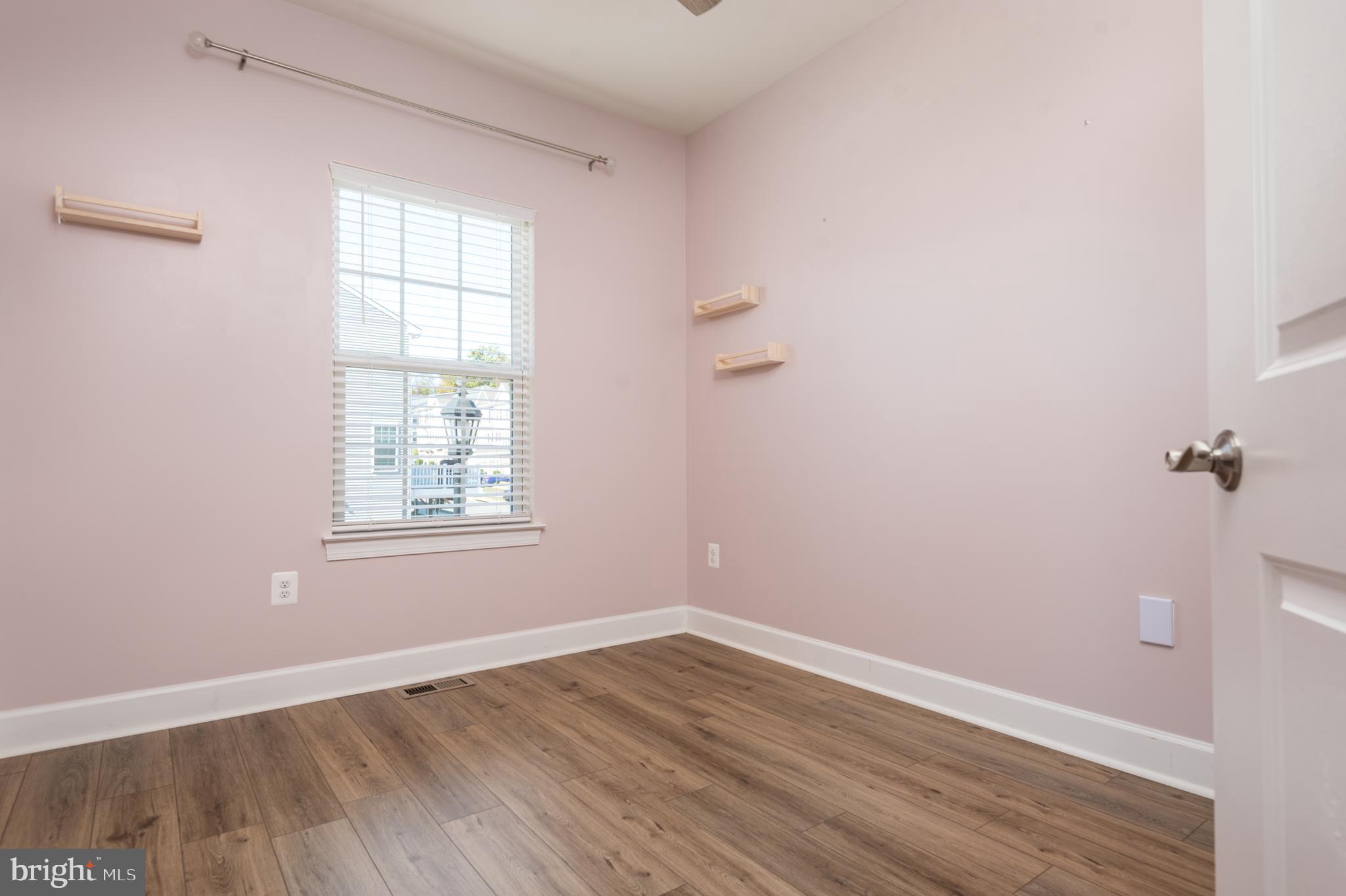 HAYMARKET CROSSING - Residential