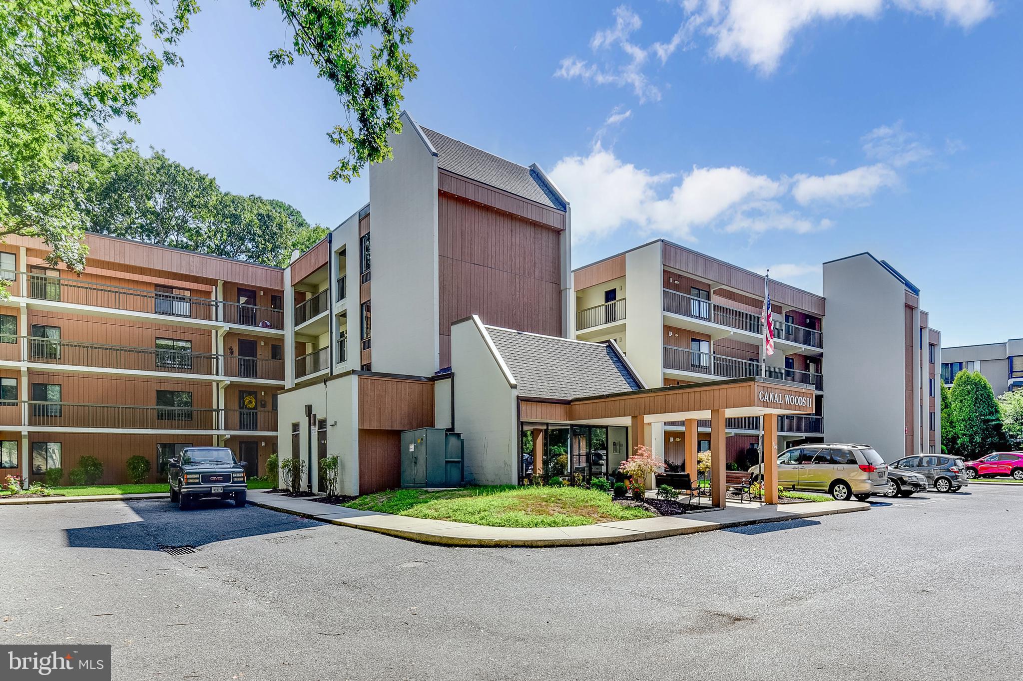 CANAL WOODS II - Residential