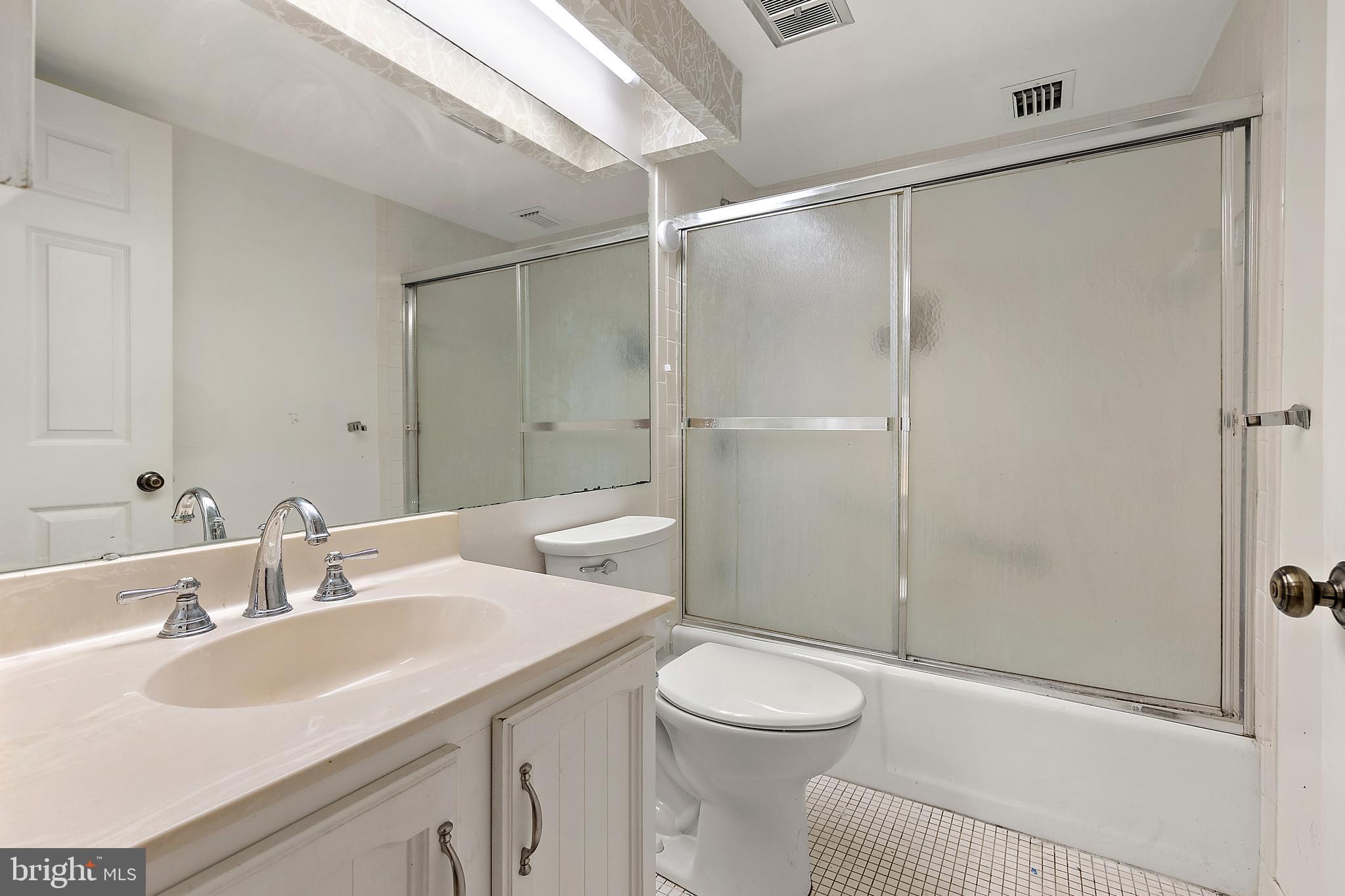 CANAL WOODS II - Residential