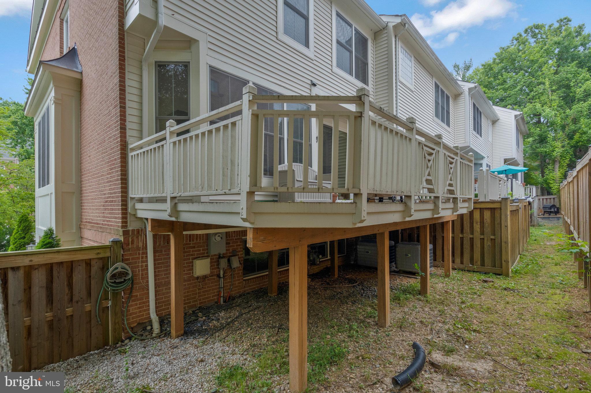 TOWNES AT WATERFORD - Residential Lease