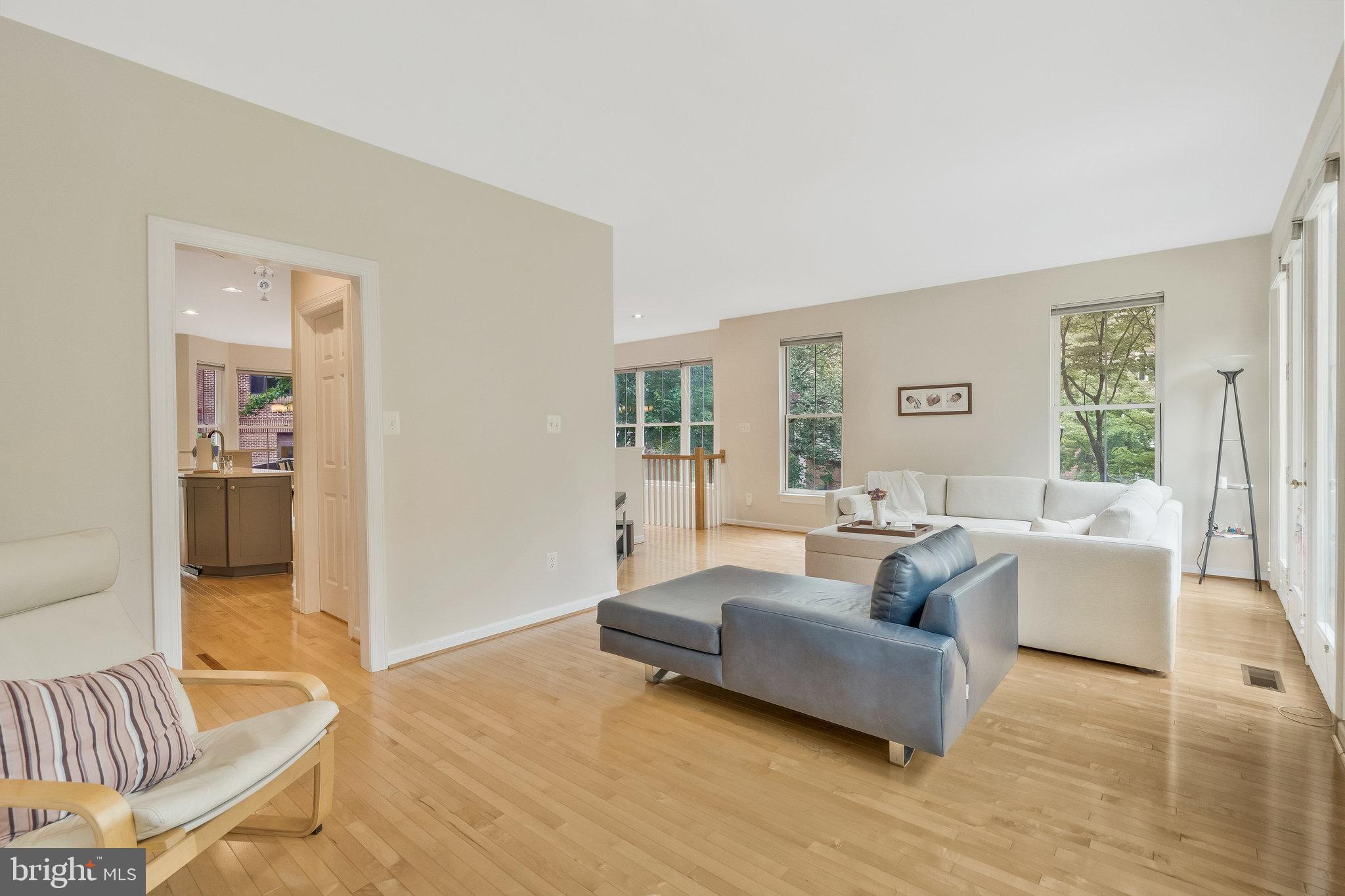 TOWNES AT WATERFORD - Residential Lease