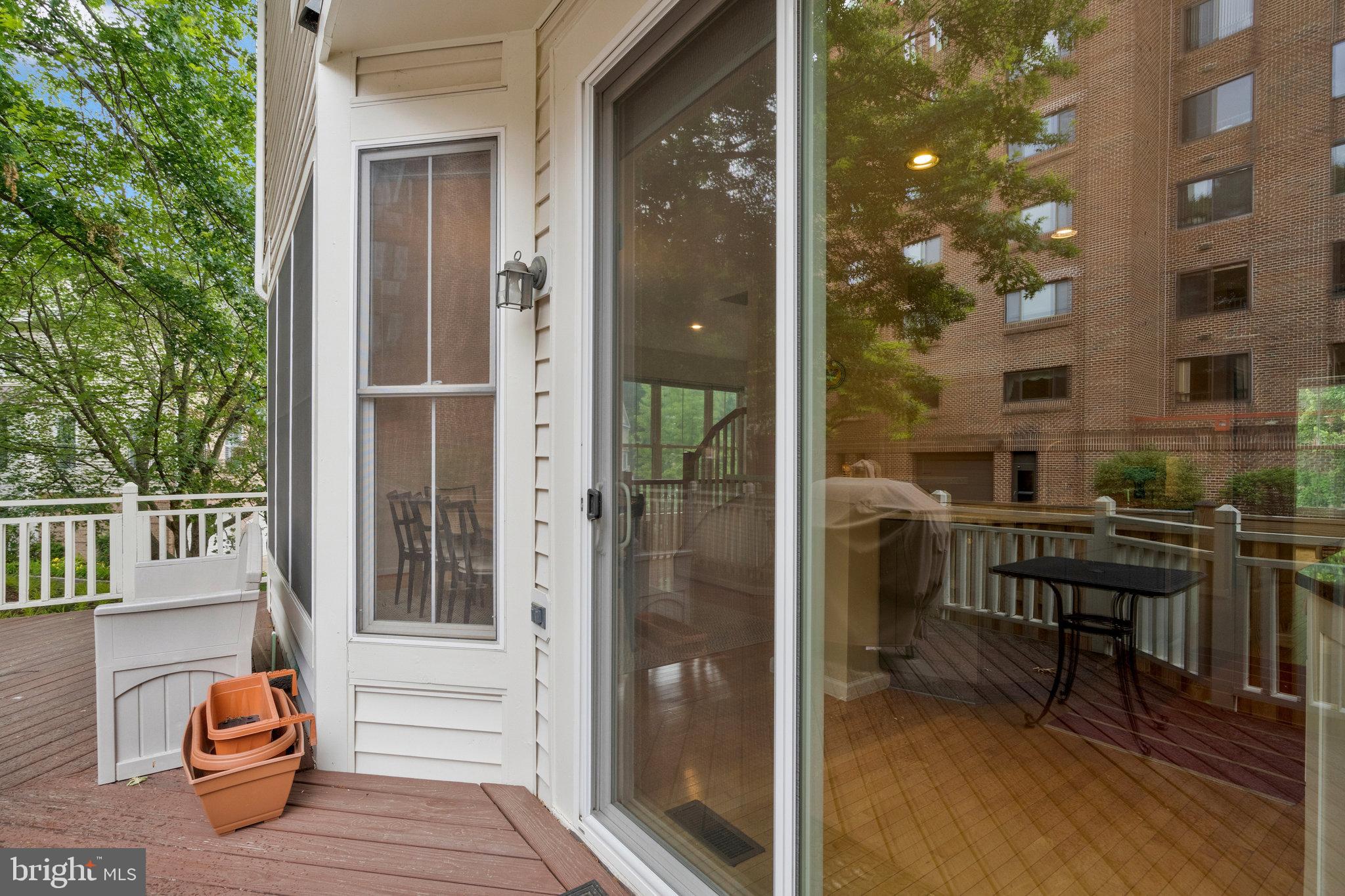 TOWNES AT WATERFORD - Residential Lease