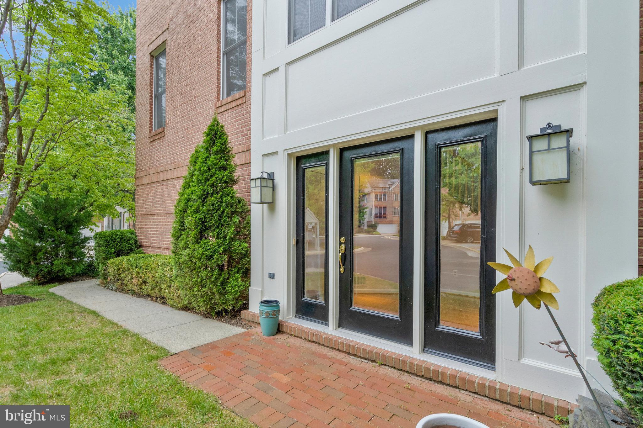 TOWNES AT WATERFORD - Residential Lease