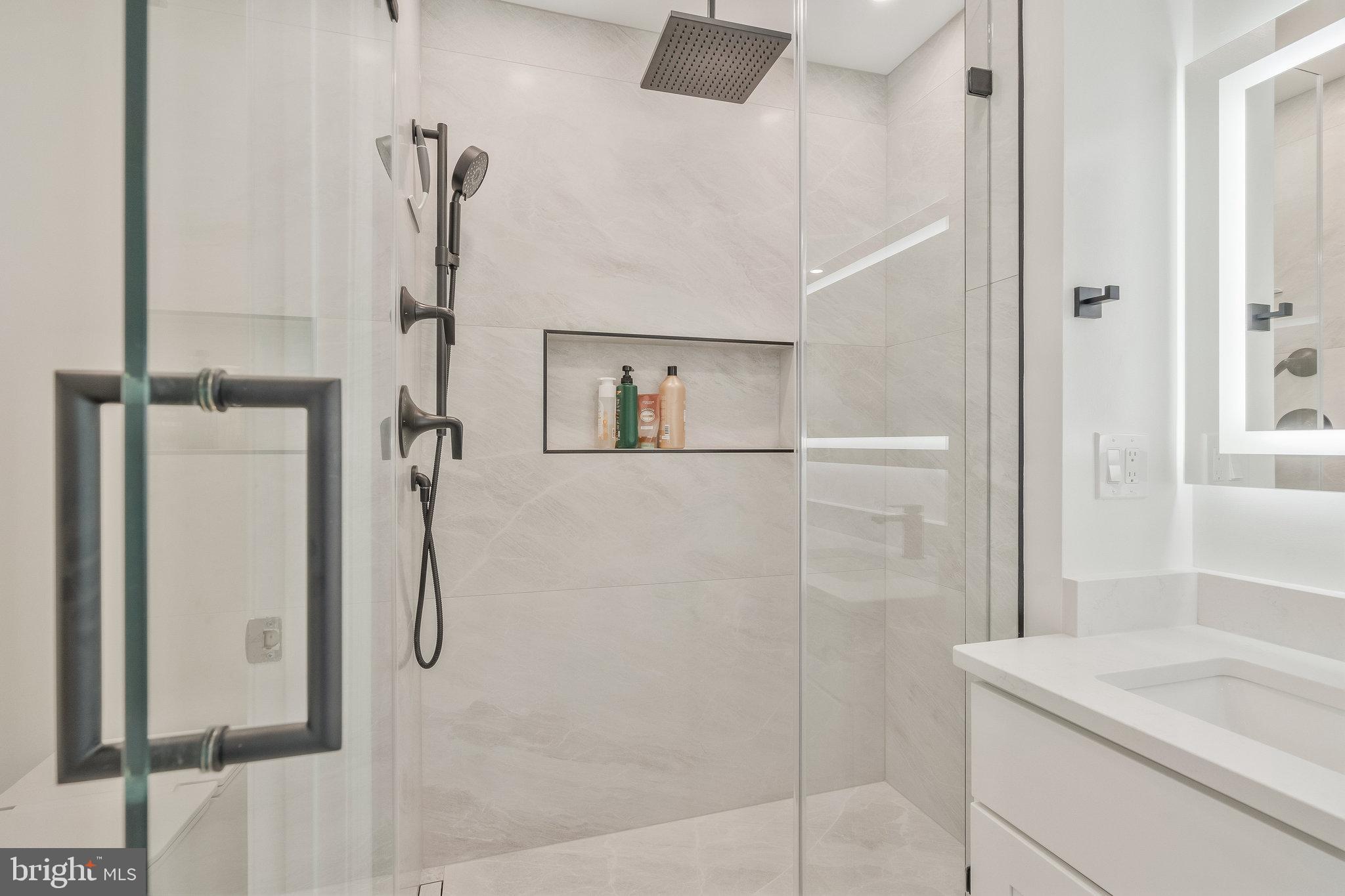 TOWNES AT WATERFORD - Residential Lease