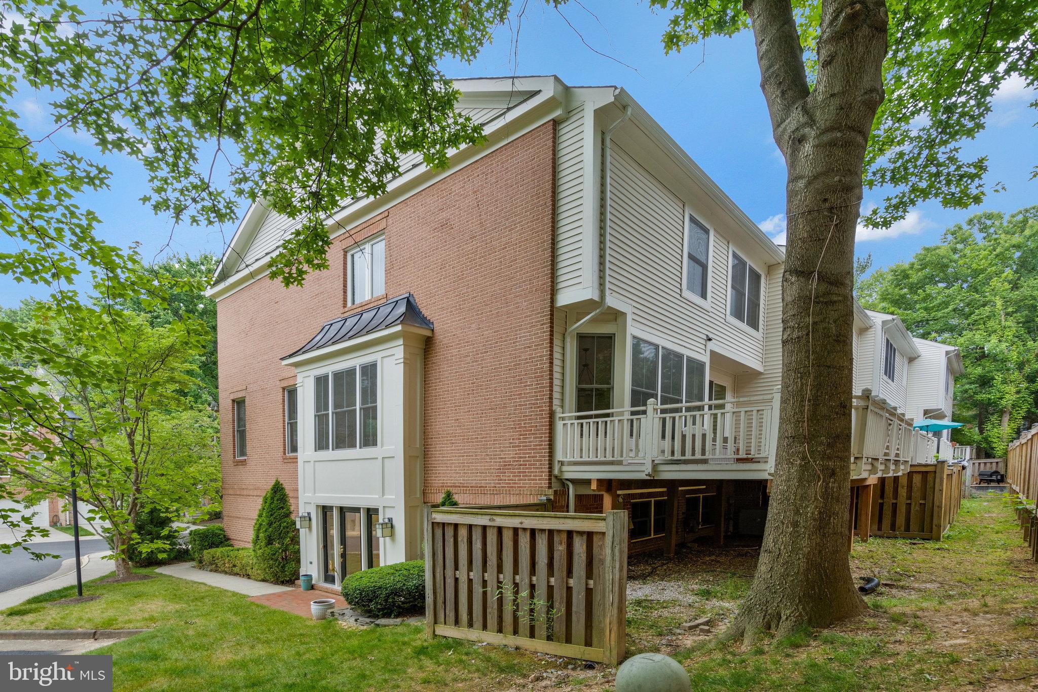 TOWNES AT WATERFORD - Residential Lease