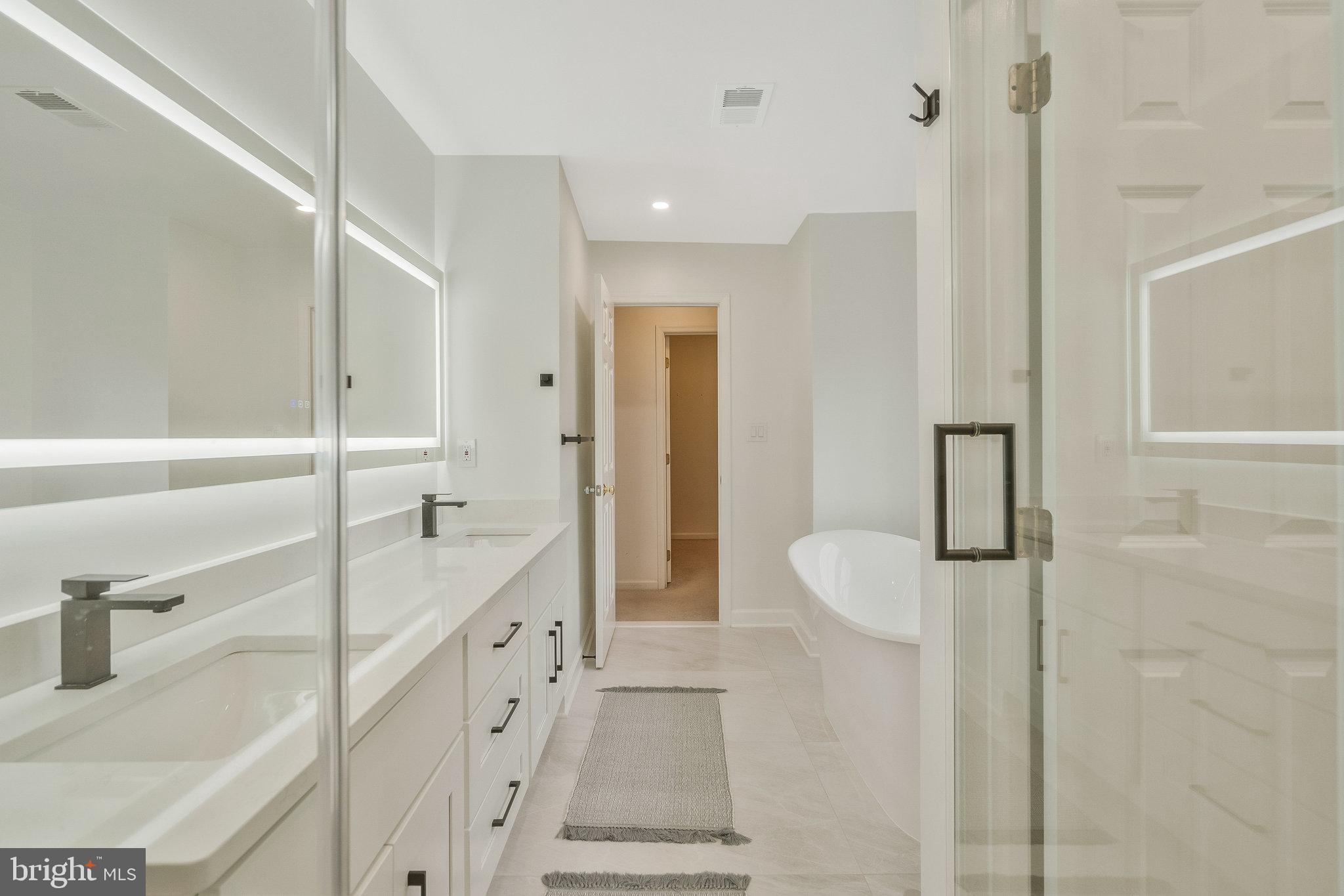 TOWNES AT WATERFORD - Residential Lease