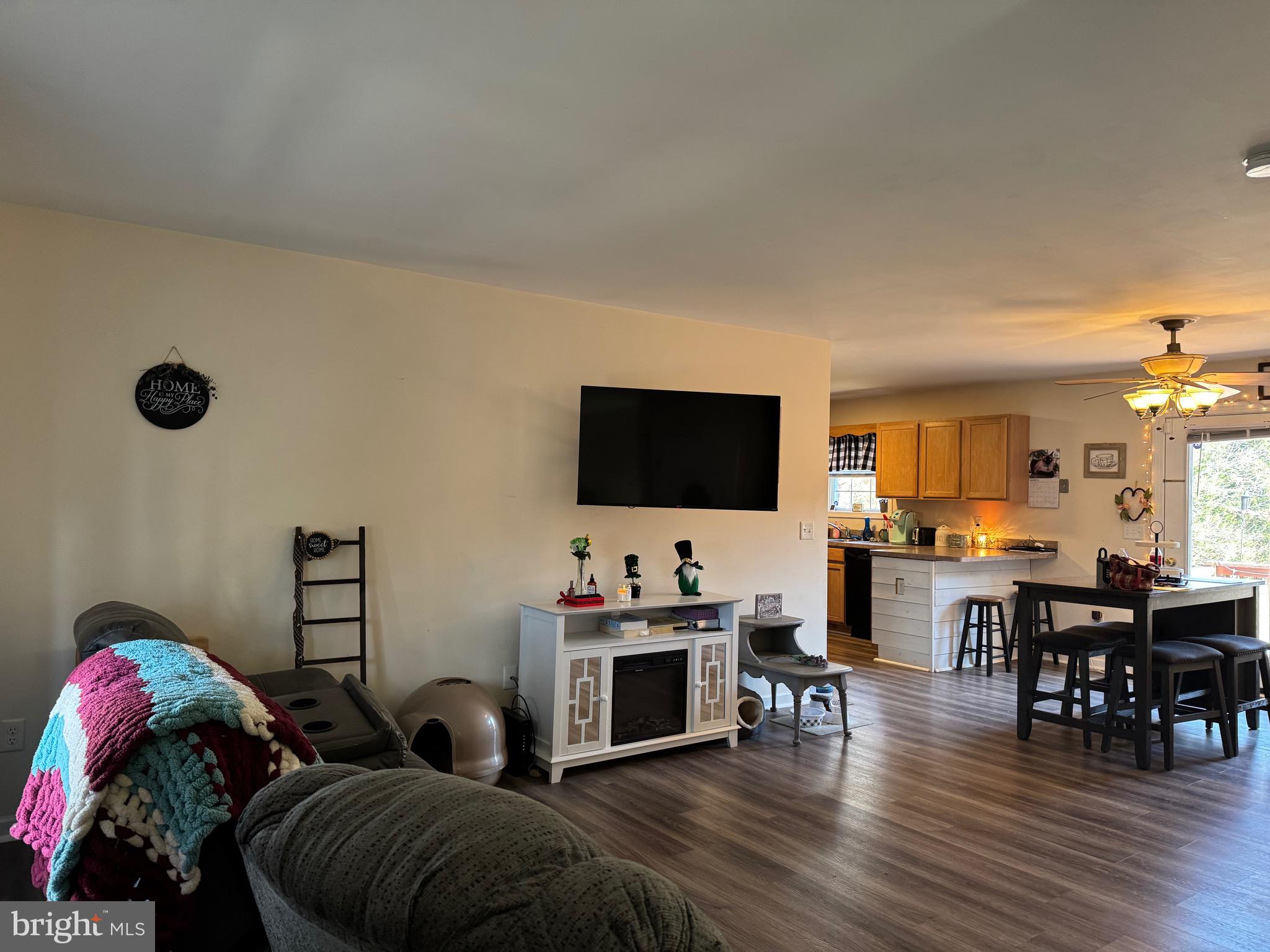 FOREST HEIGHTS - Residential