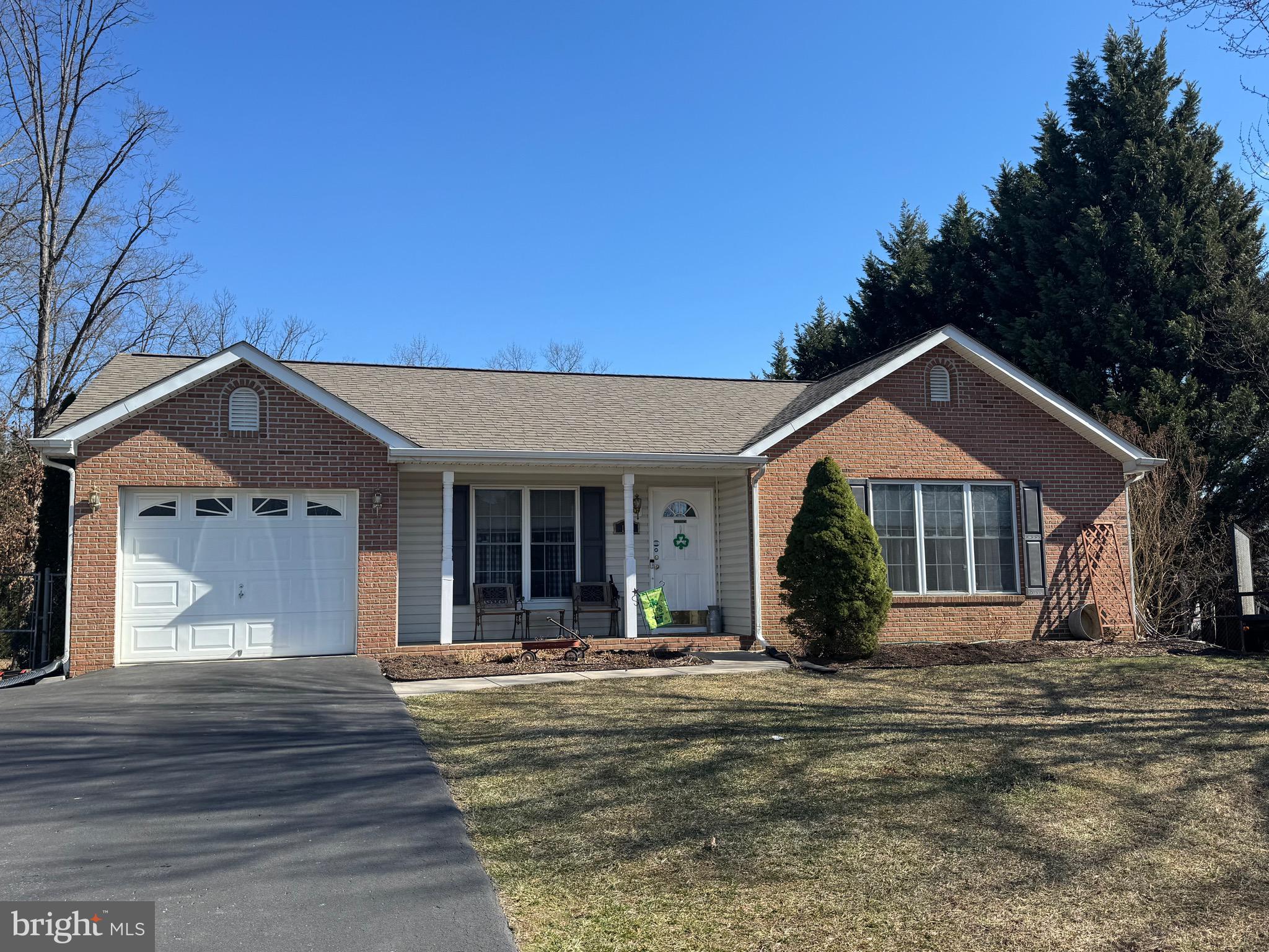 FOREST HEIGHTS - Residential