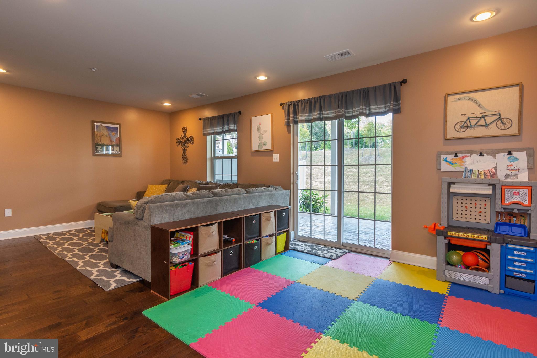 SUMMERFIELD VILLAGE - Residential