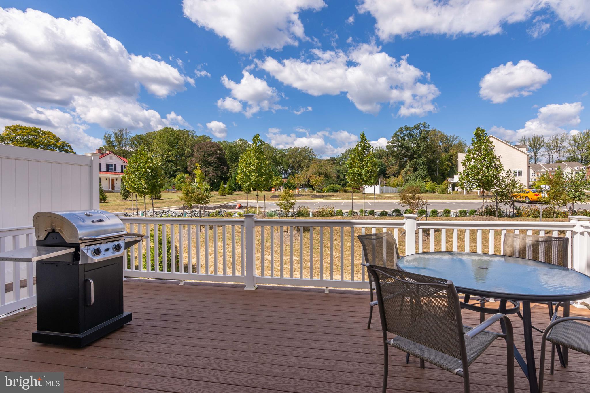 SUMMERFIELD VILLAGE - Residential