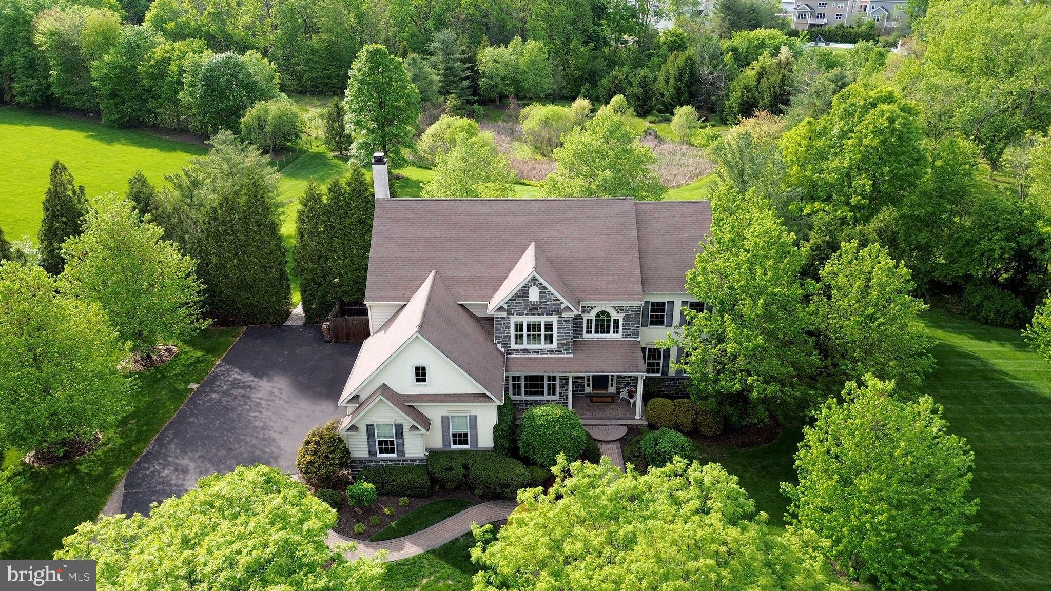 MUIRFIELD ESTATES - Residential