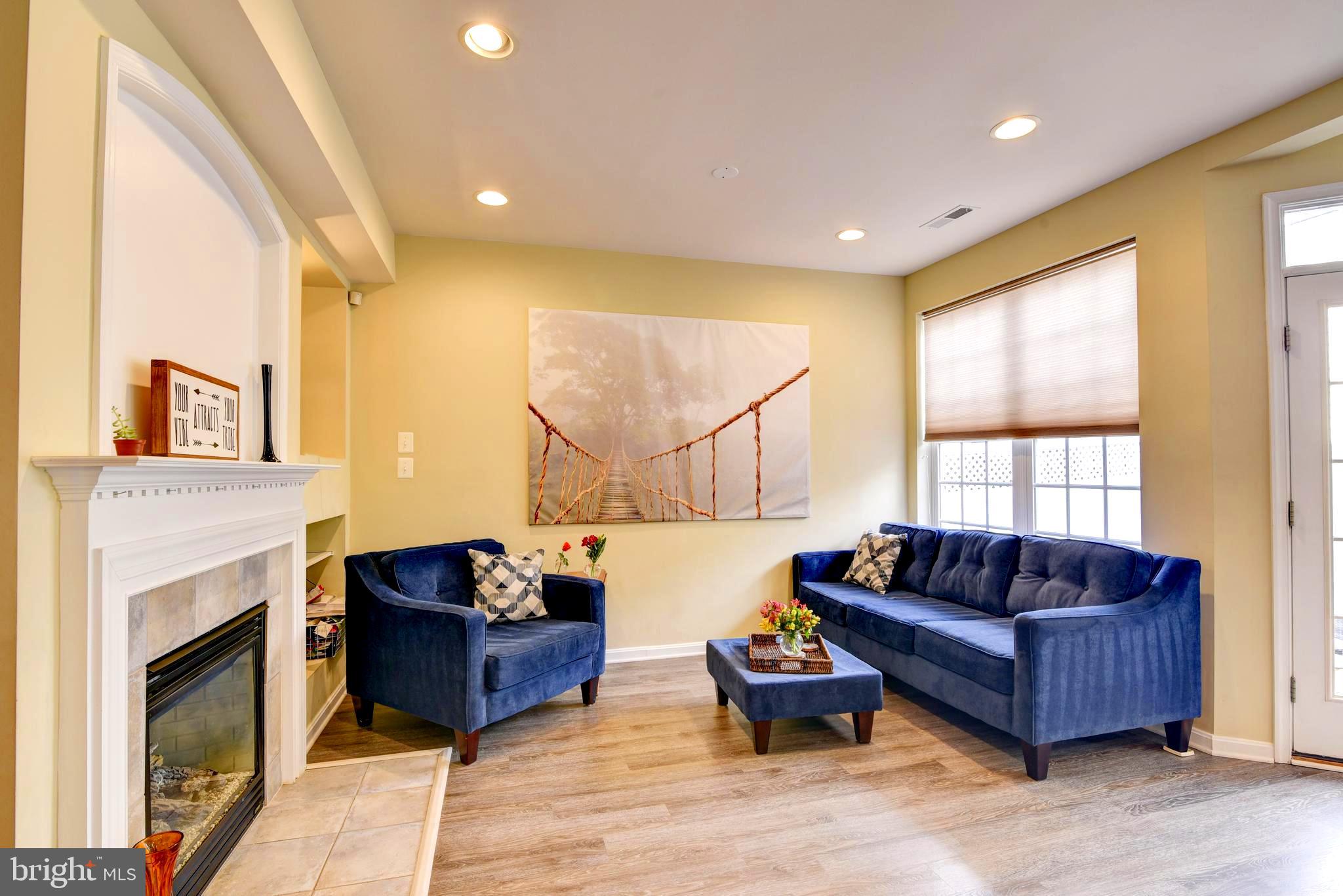 BRAMBLETON LANDBAY - Residential