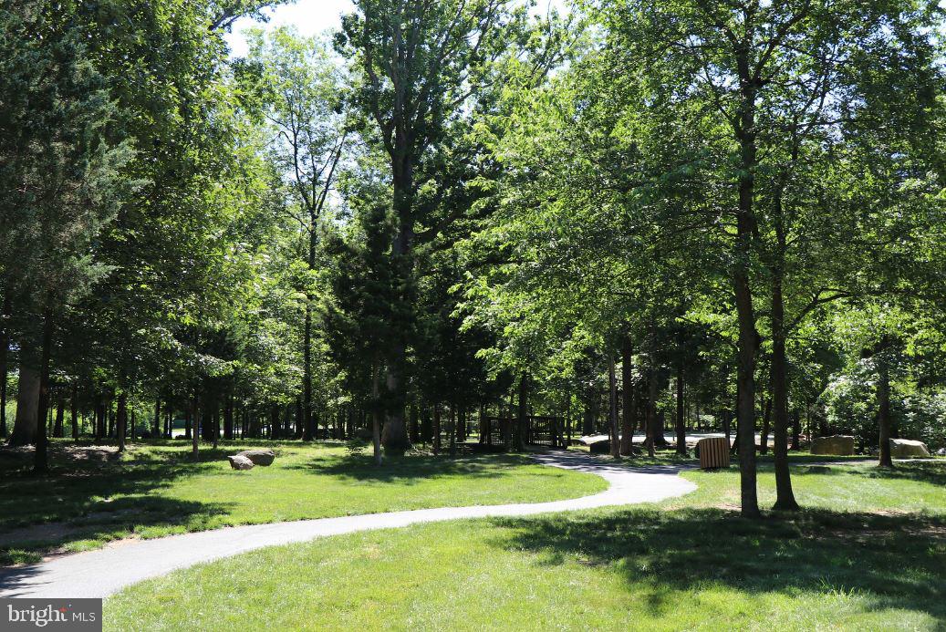 BRAMBLETON LANDBAY - Residential