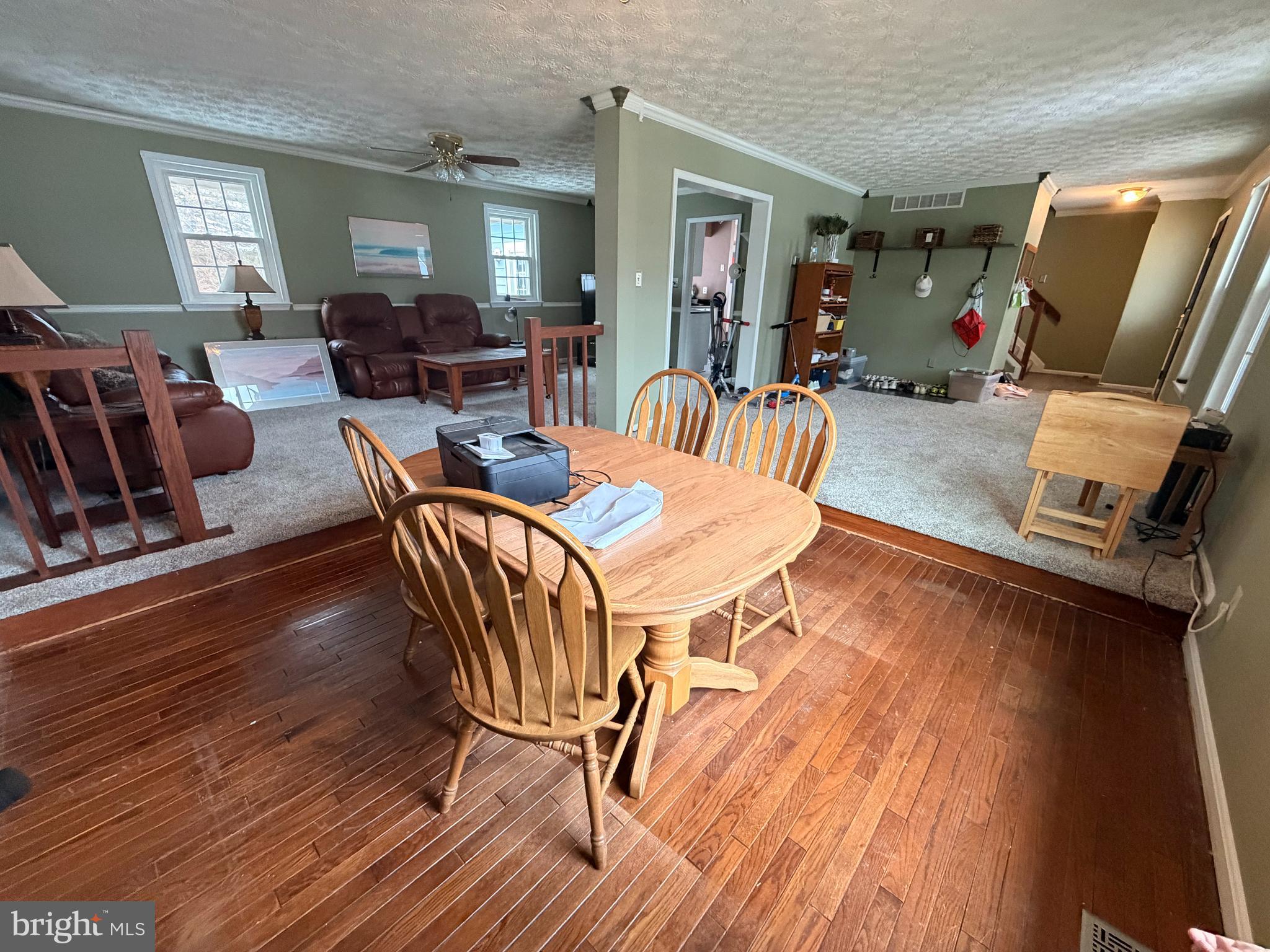 215 HITCHING POST DRIVE