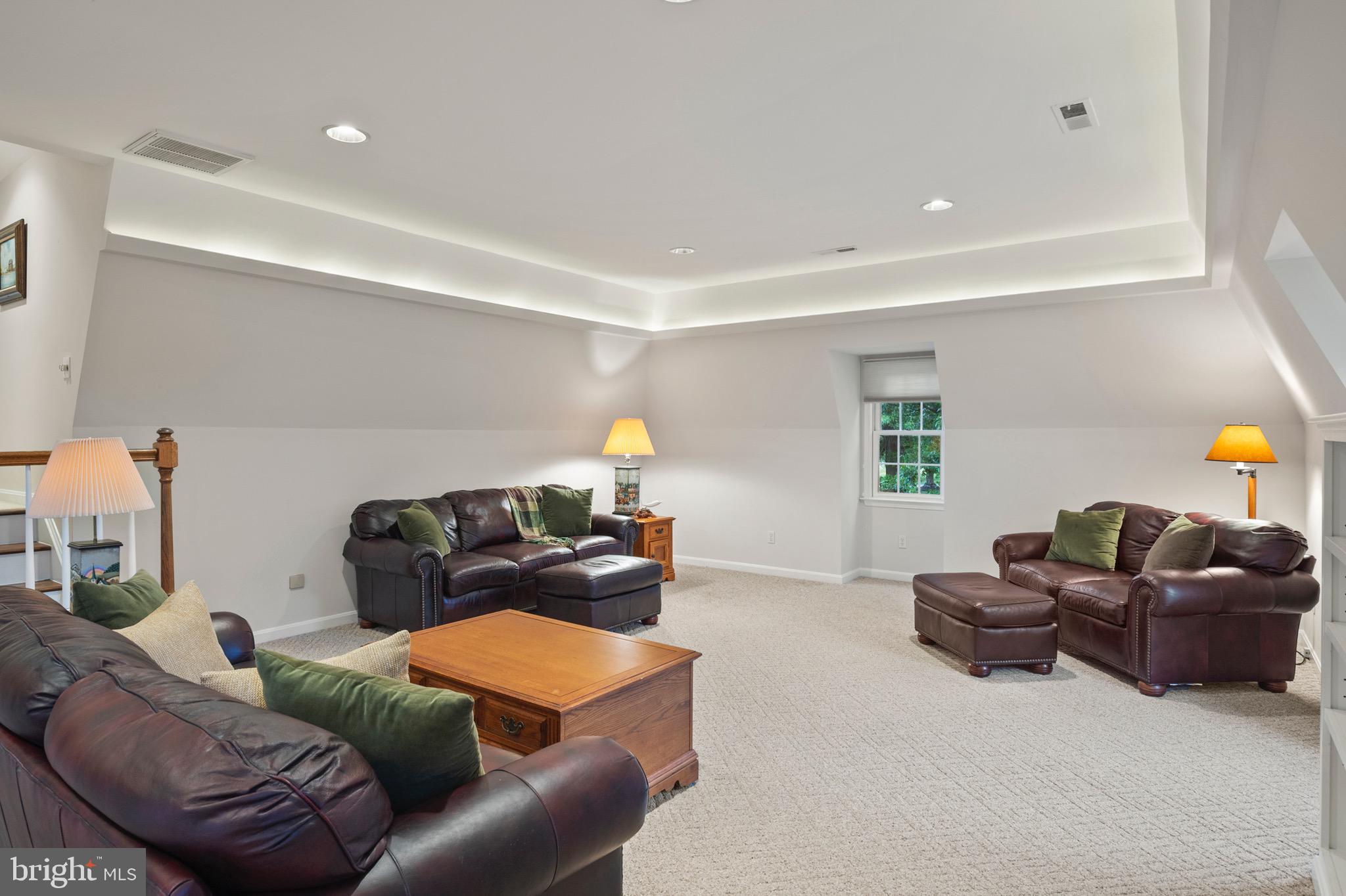 SOUTHWIND - Residential