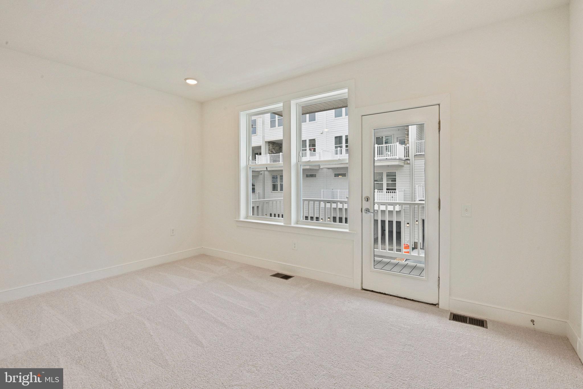 BELMONT OVERLOOK - Residential Lease