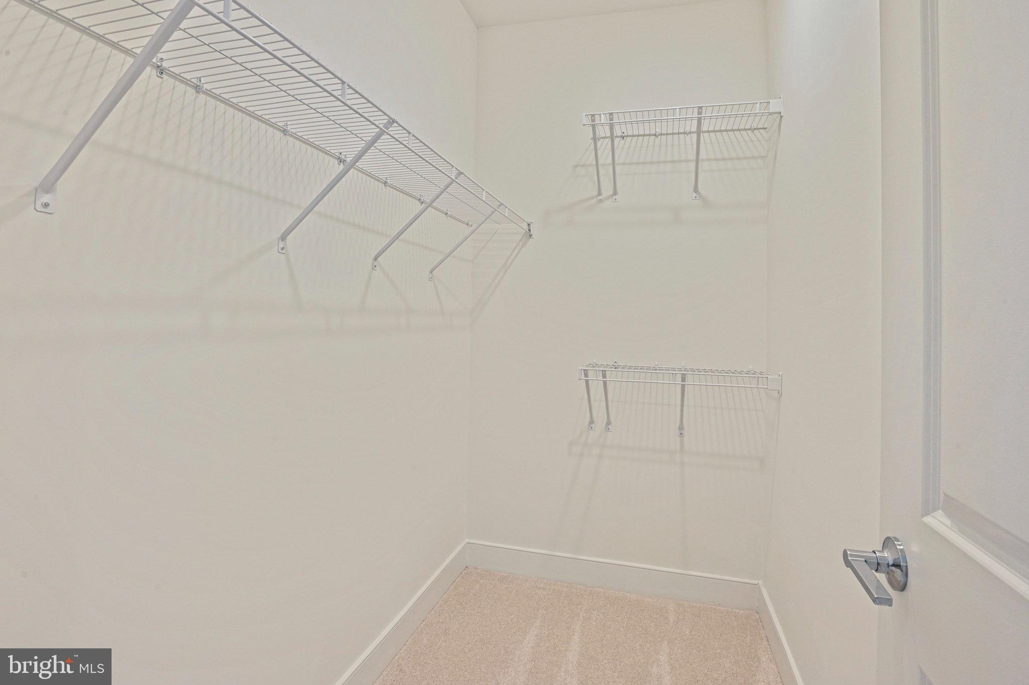 BELMONT OVERLOOK - Residential Lease