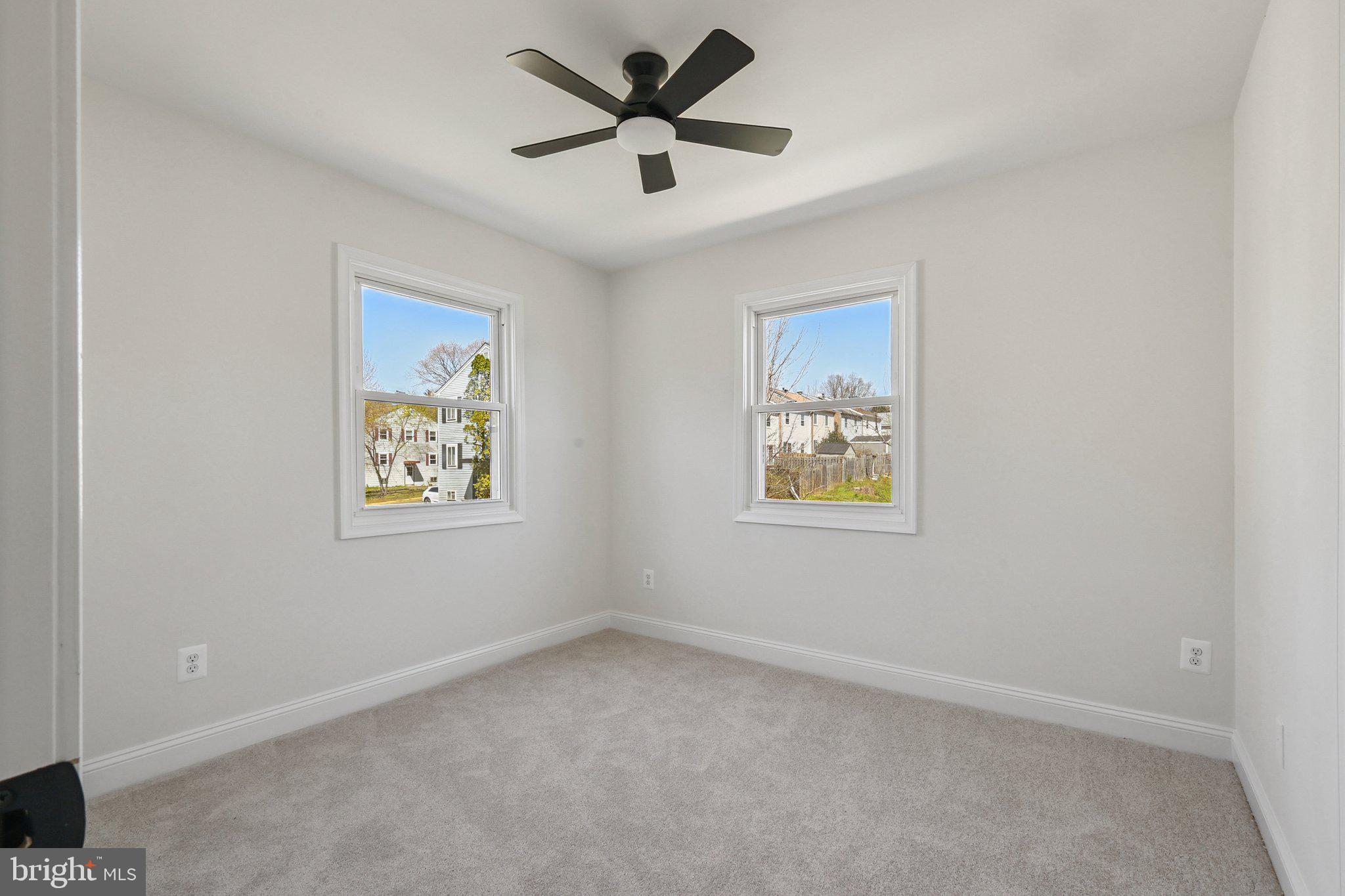 LAKE BRADDOCK - Residential