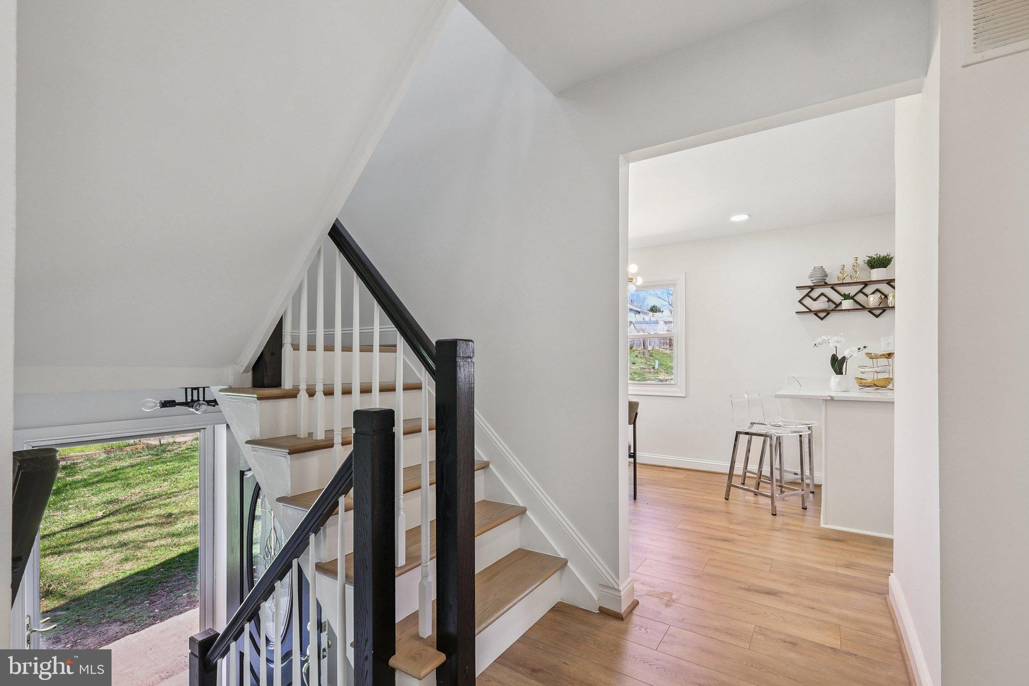 LAKE BRADDOCK - Residential